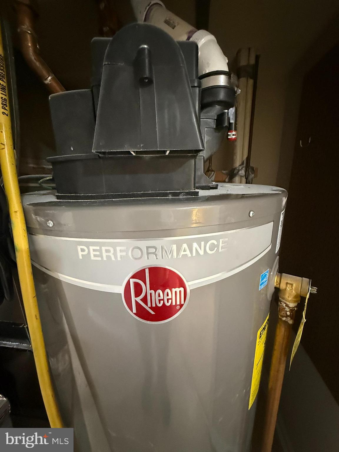 SOUTH RUN OAKS - Residential