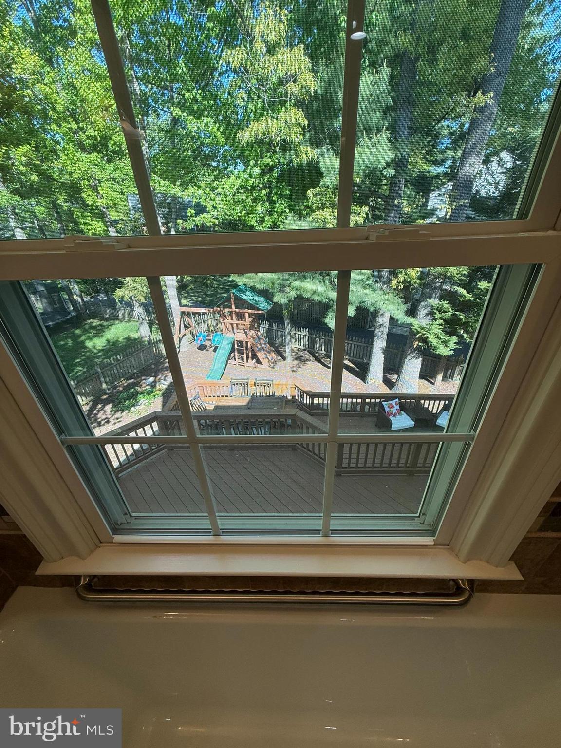 SOUTH RUN OAKS - Residential