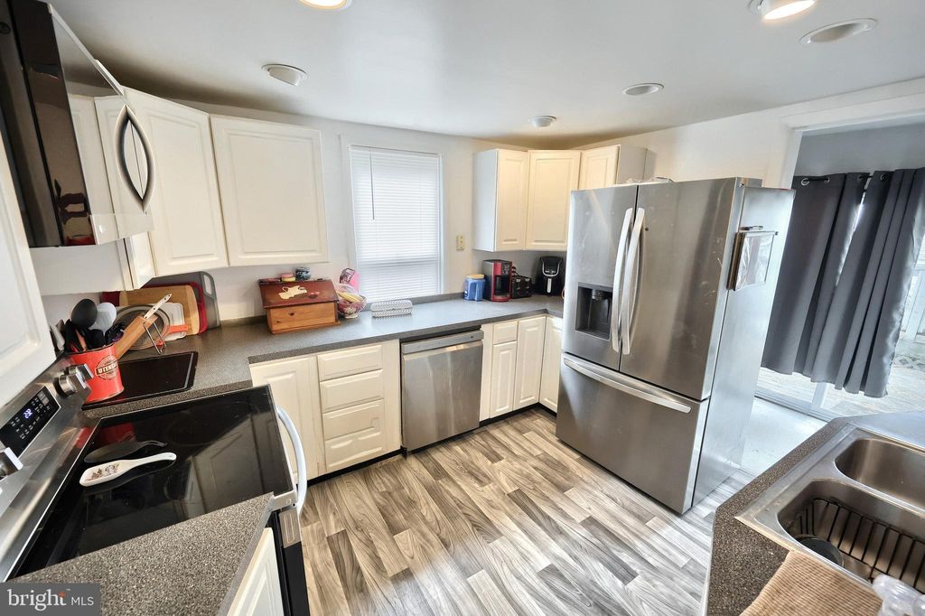 Photo of 26 S 4th Street, MOUNT WOLF, PA 17347 (MLS # PAYK2090382)