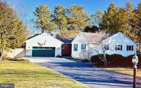 Photo of 105 Crescent Boulevard, MILLVILLE, NJ 08332 (MLS # NJCB2029604)
