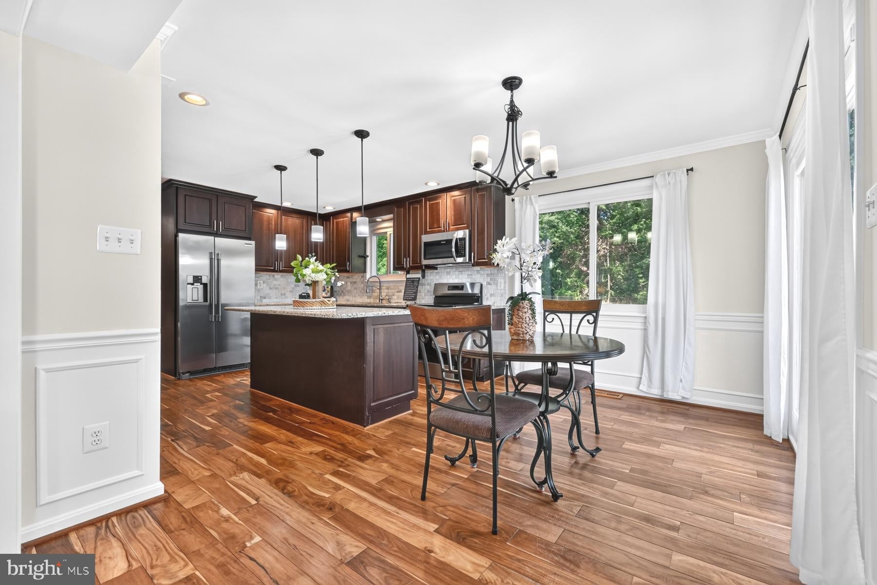8327 SAIL COURT