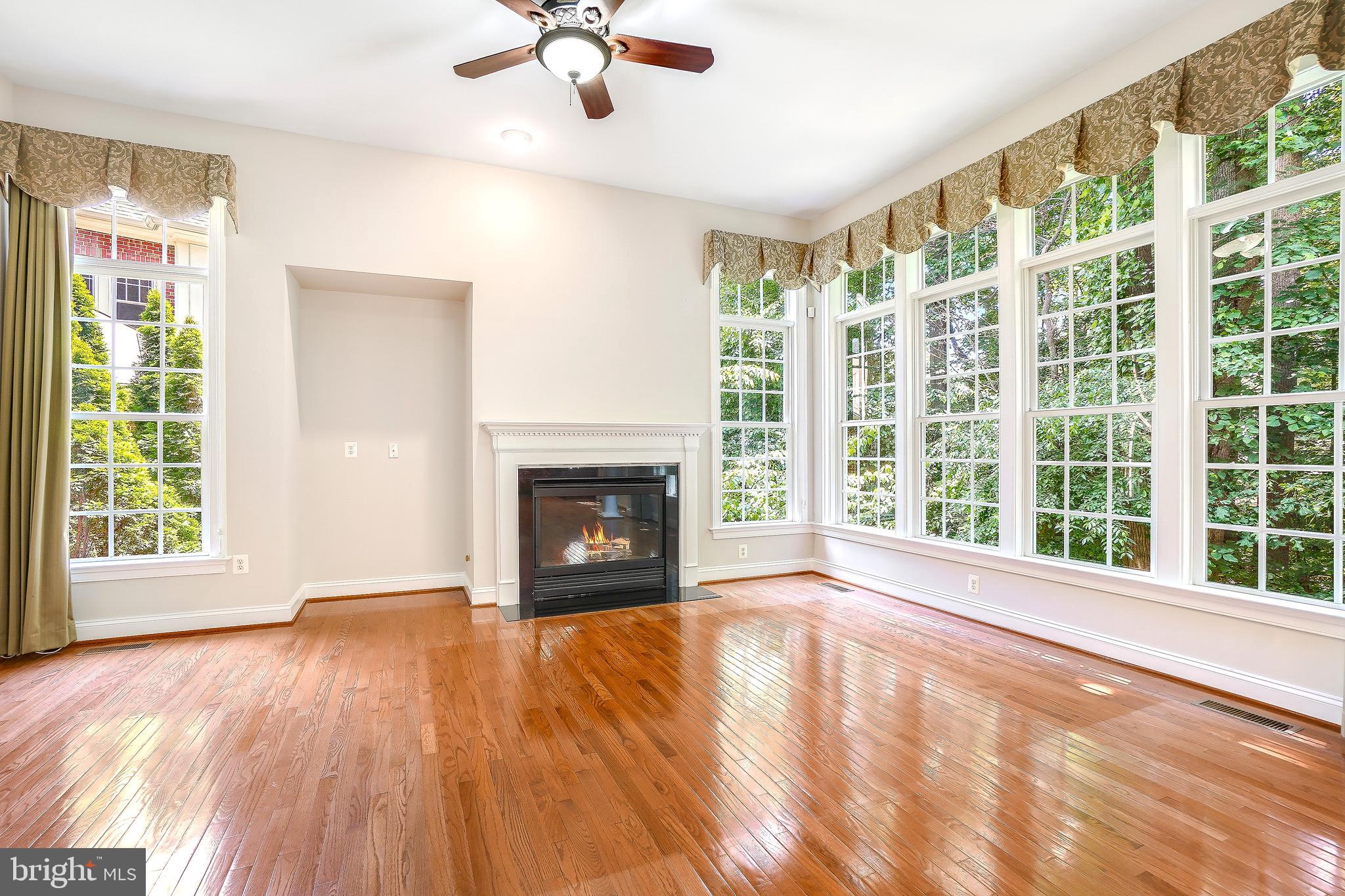 PICKETT'S RESERVE - Residential