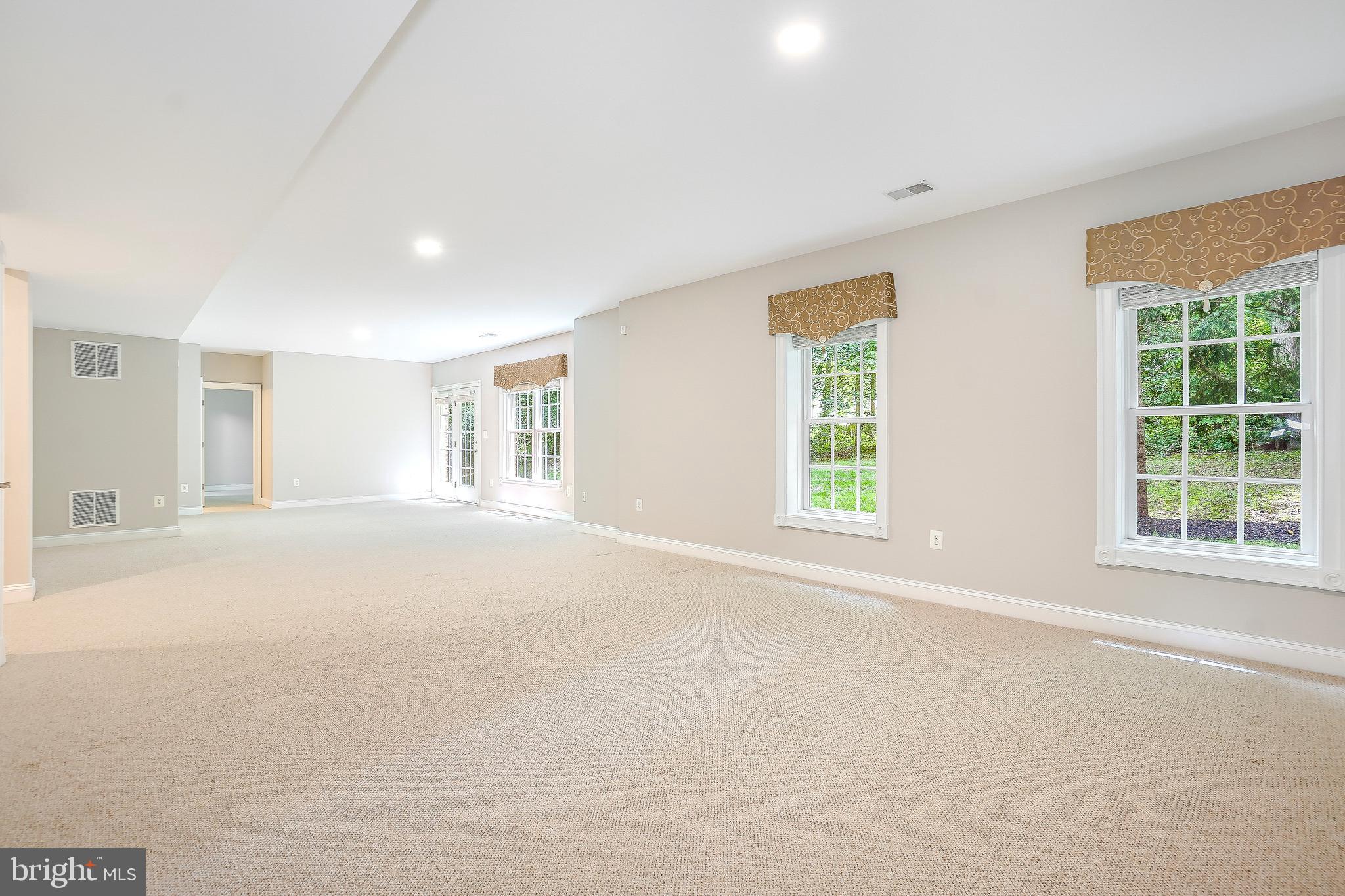 PICKETT'S RESERVE - Residential