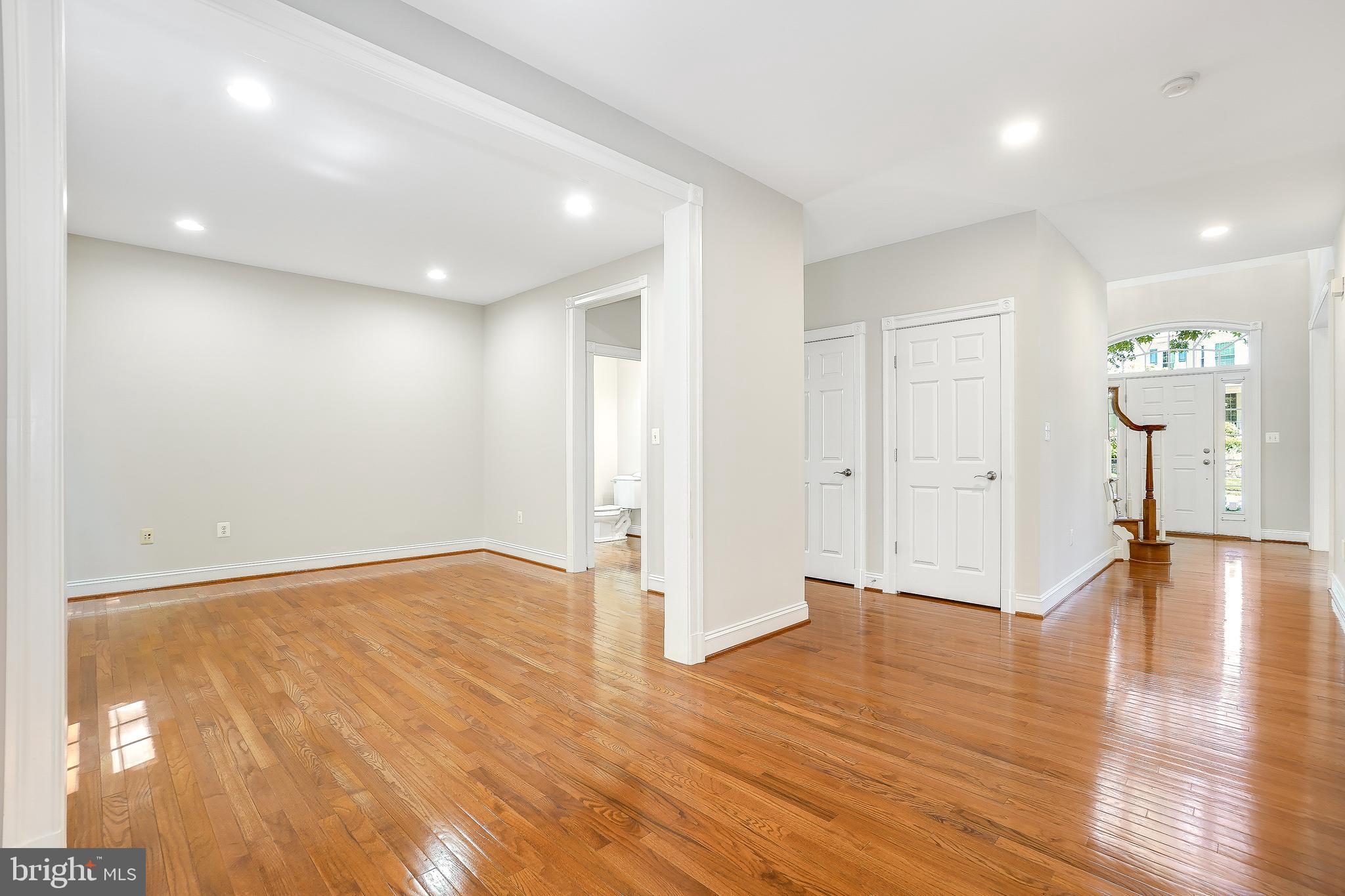 PICKETT'S RESERVE - Residential