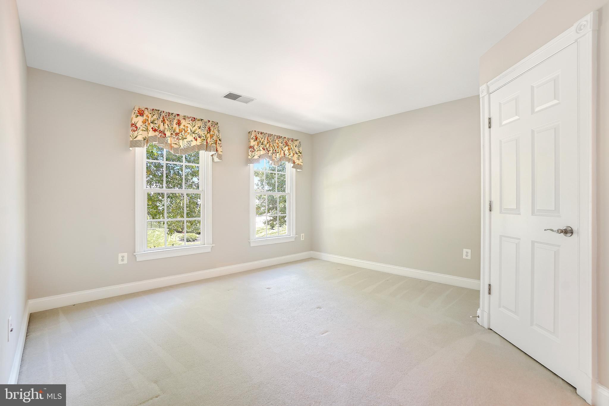 PICKETT'S RESERVE - Residential