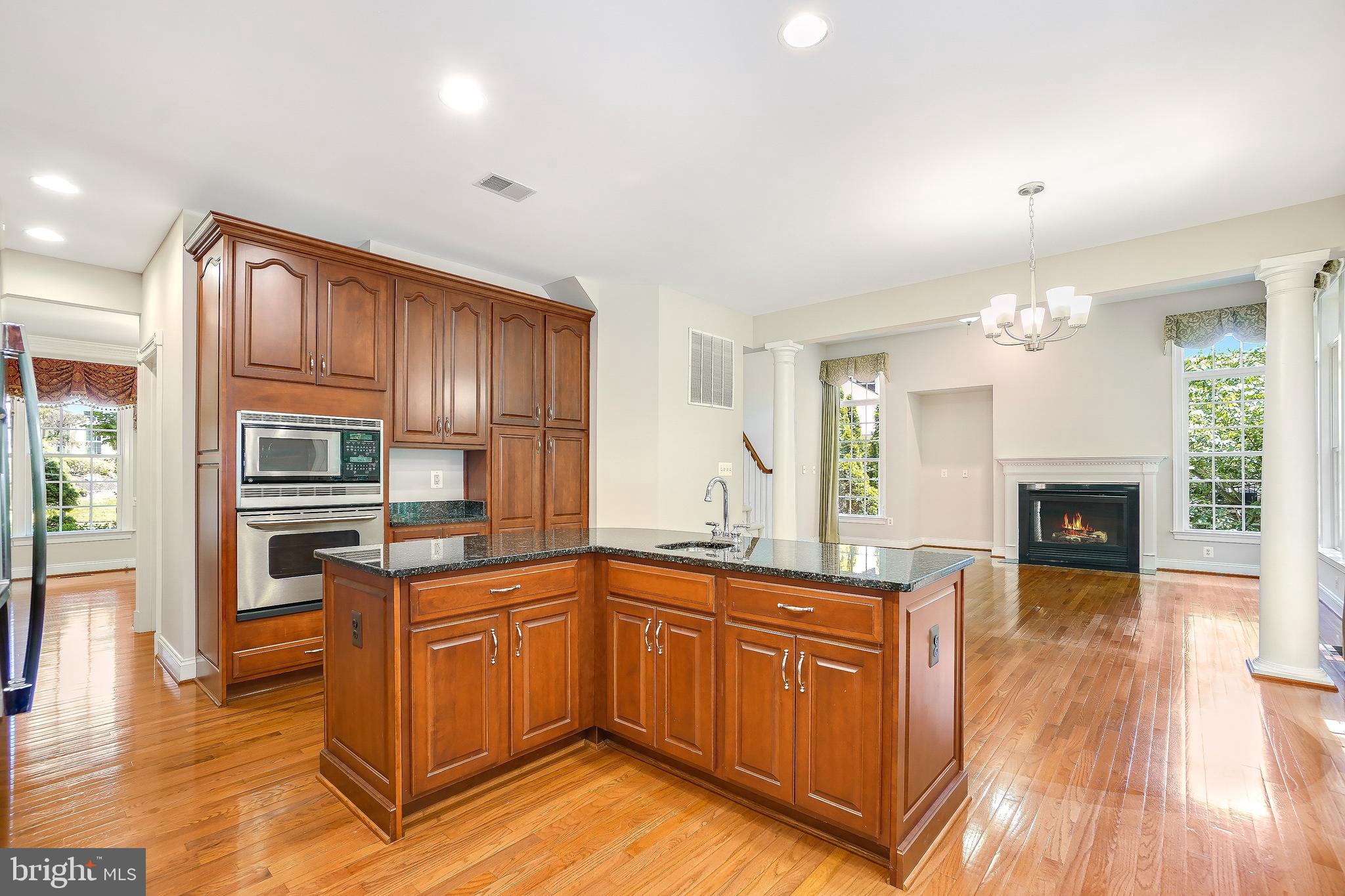 PICKETT'S RESERVE - Residential