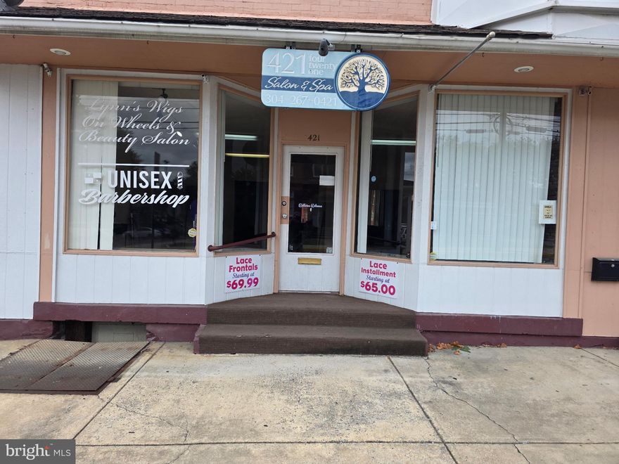 Commercial Lease available. Property has been most recently used as a beauty salon . However with Great Road frontage and parking this location can serve as many different types of retail locations. From retail sales to offices, Can be a barbershop or a real estate office.  Opportunity is endless. All business welcome to come and look to see if we can't upgrade your needs.