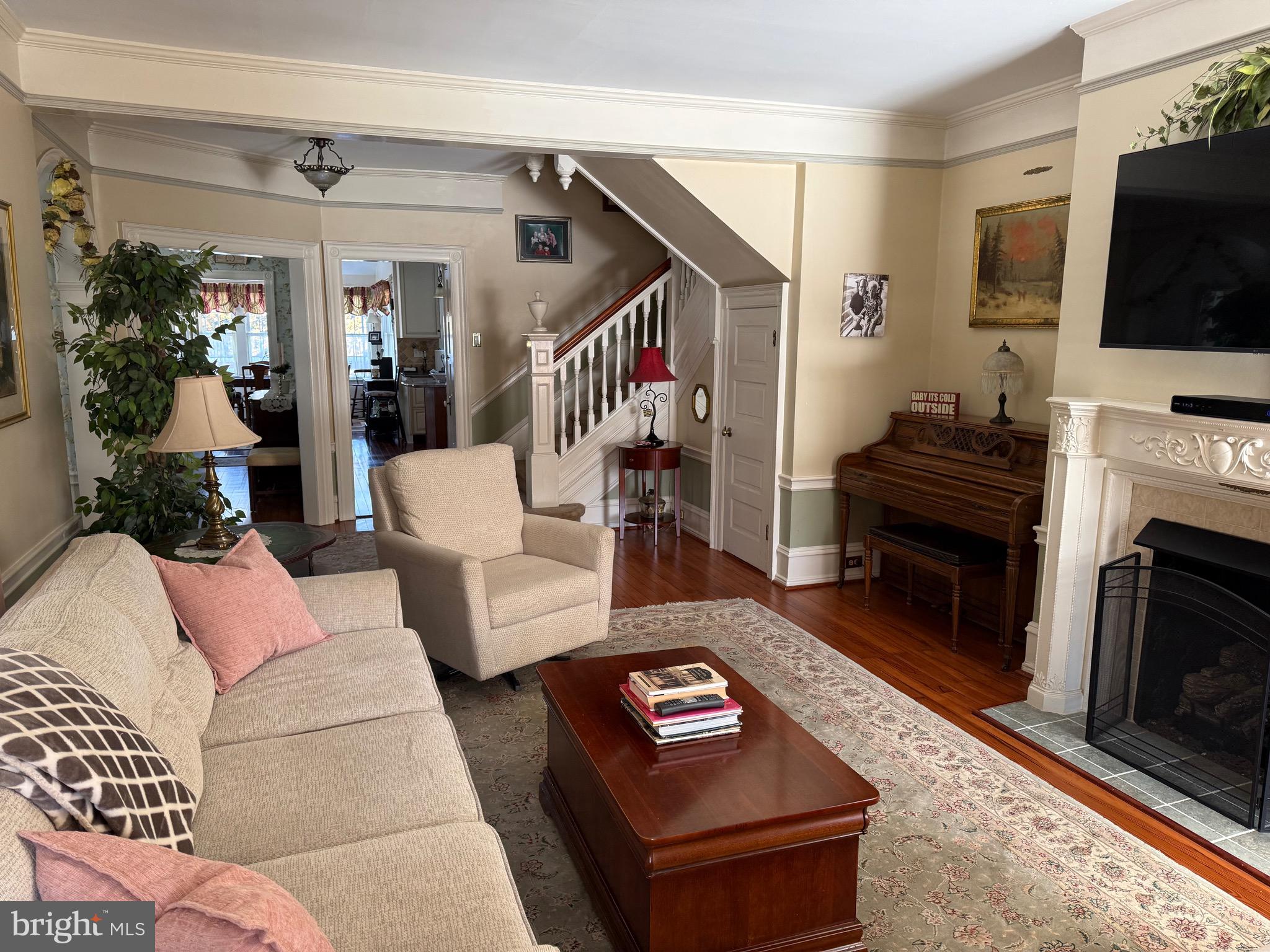 JENKINTOWN - Residential