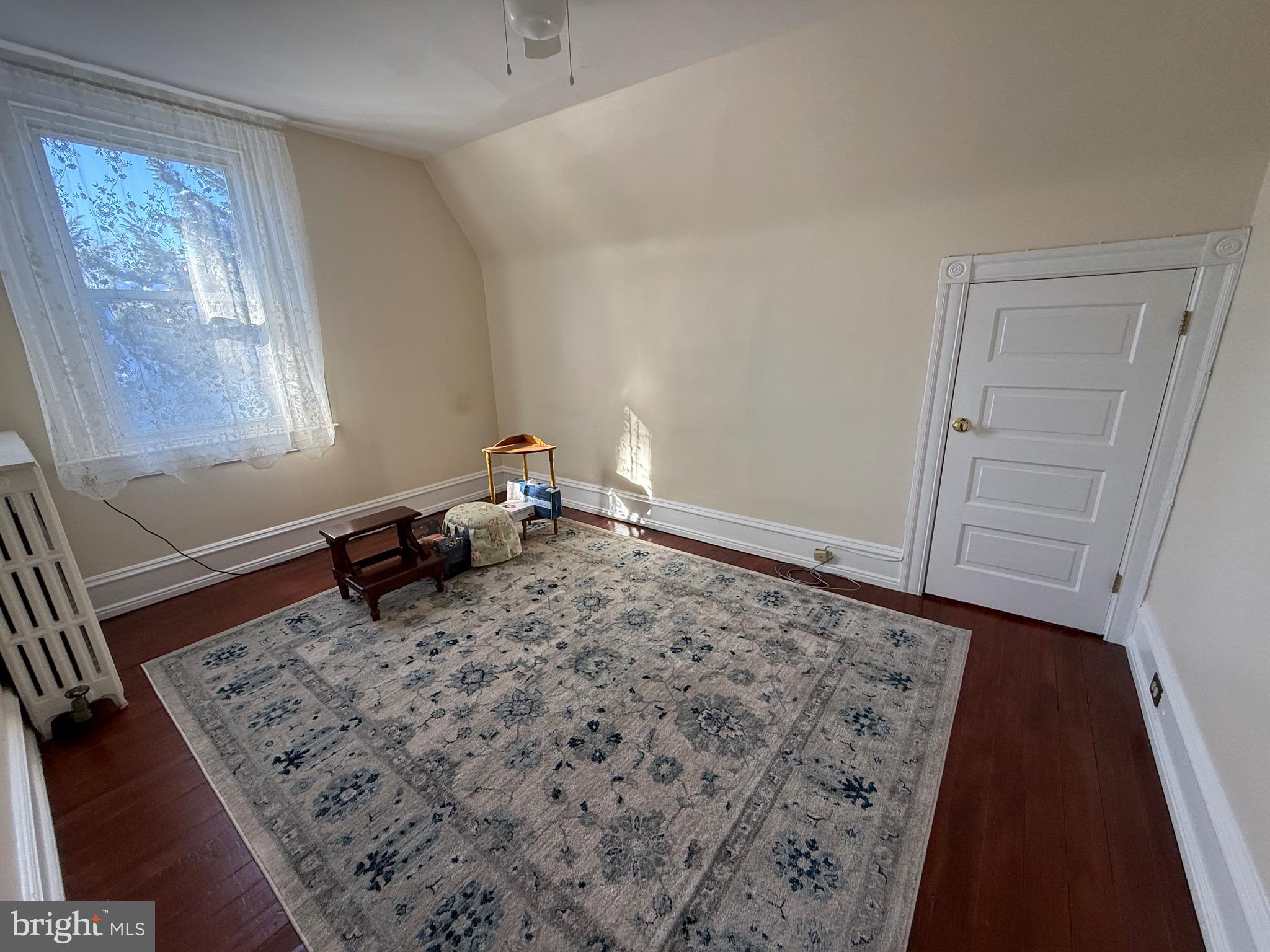 JENKINTOWN - Residential