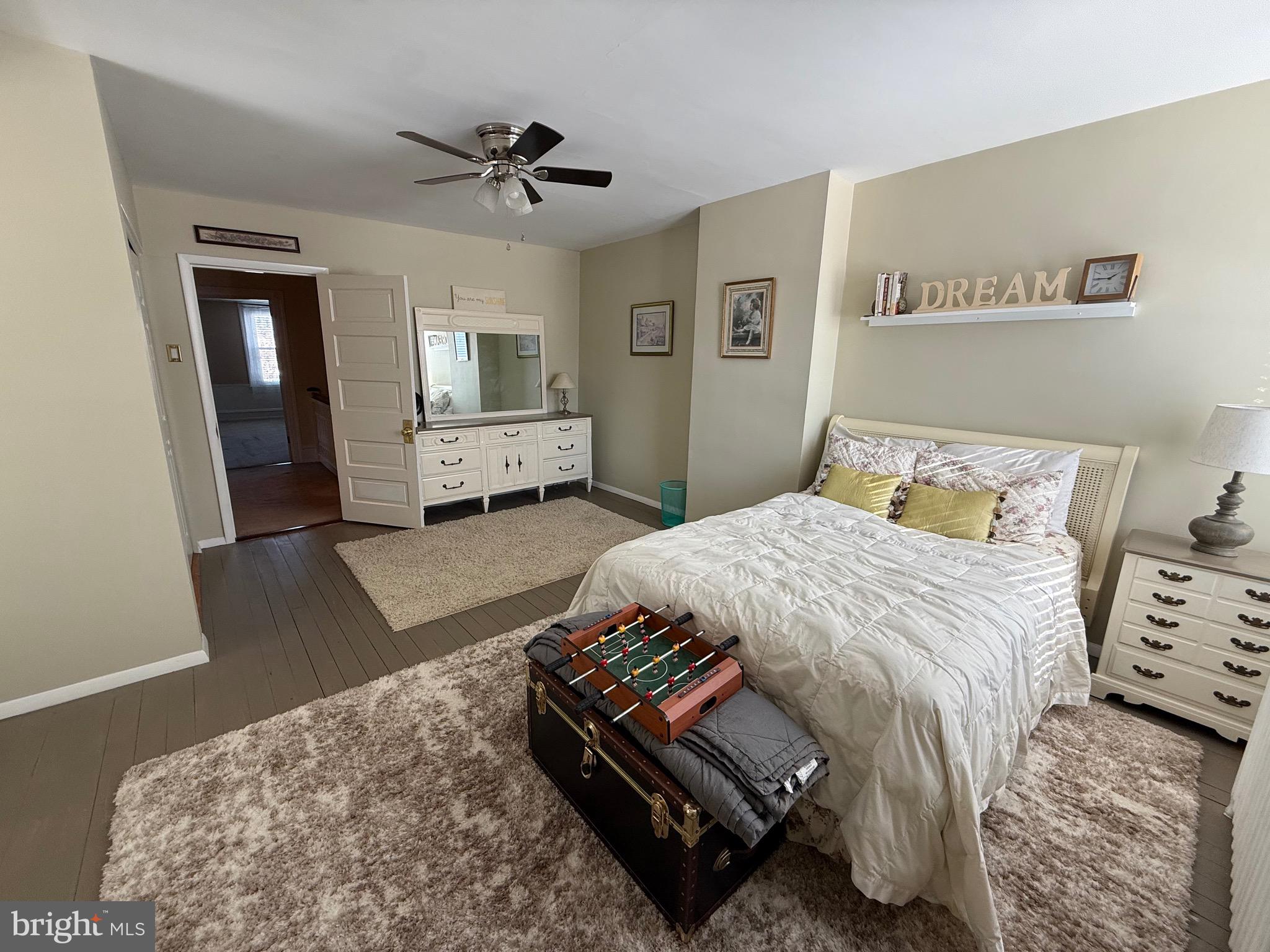 JENKINTOWN - Residential