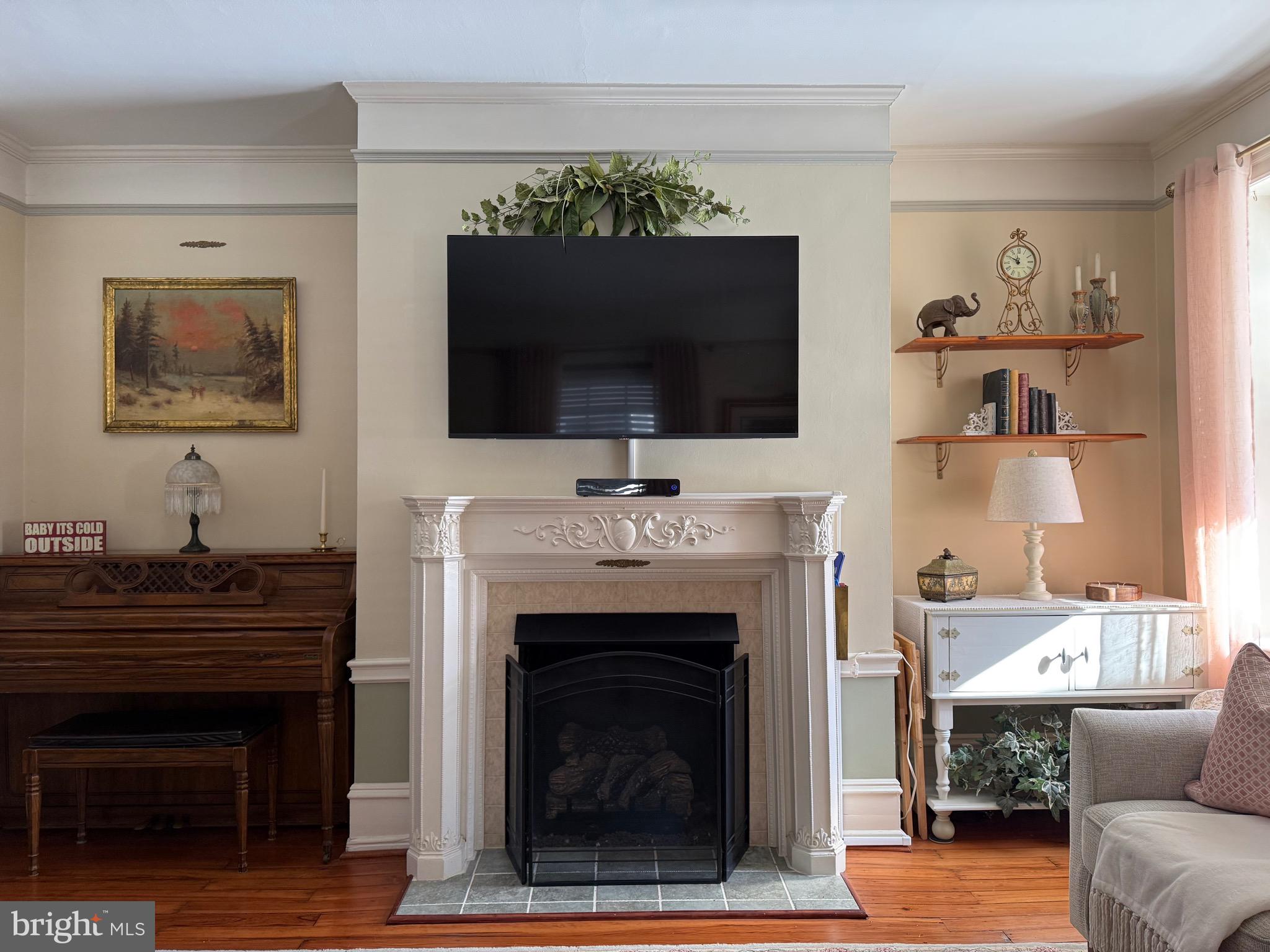 JENKINTOWN - Residential