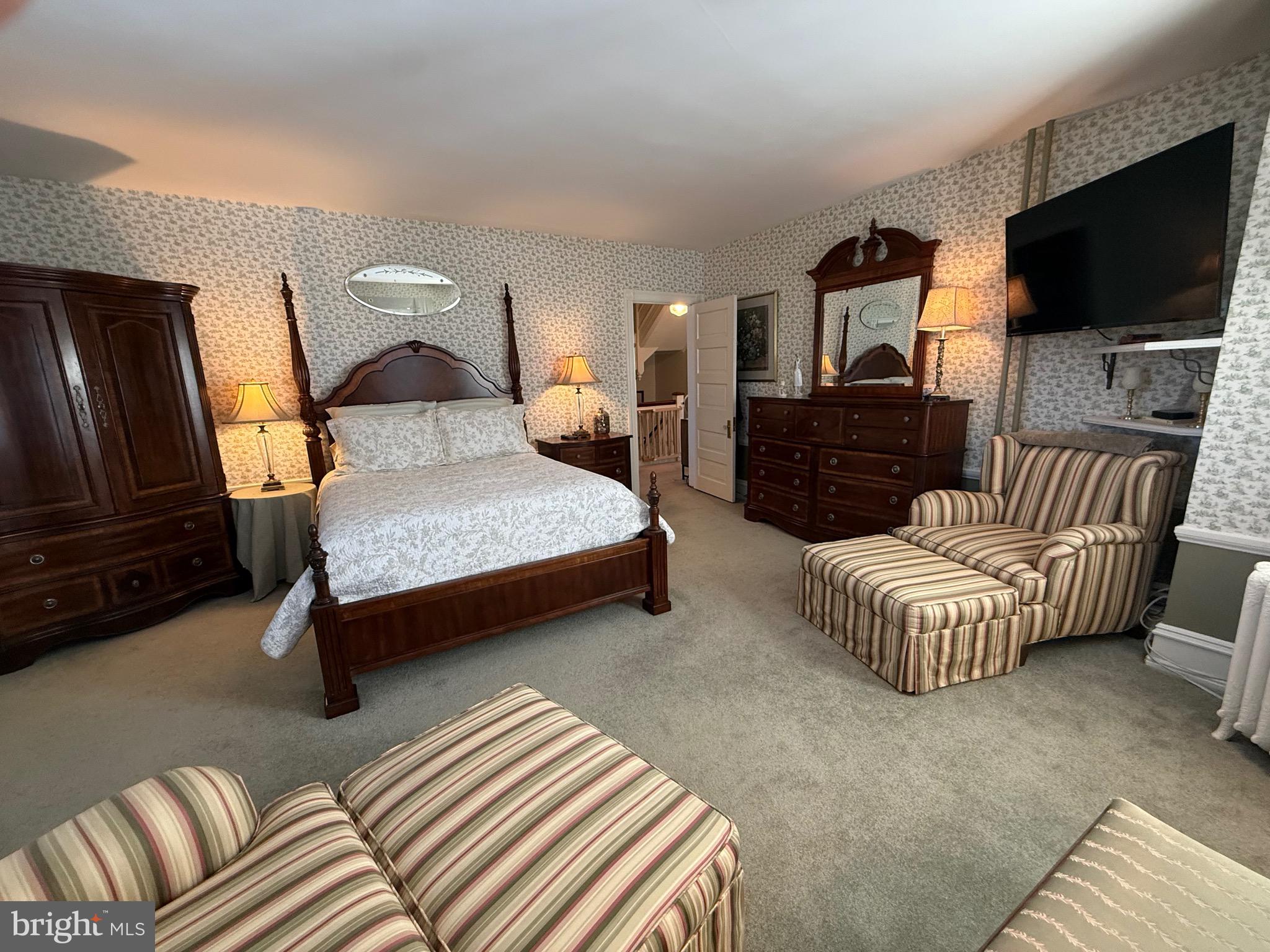 JENKINTOWN - Residential