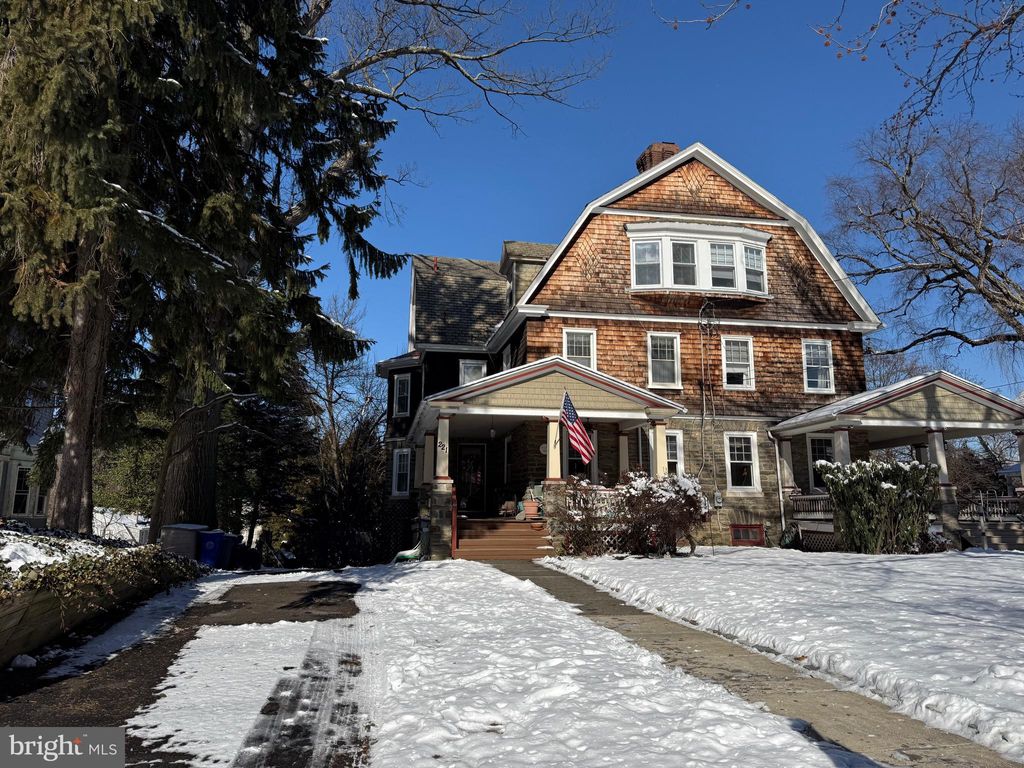 Photo of 221 Summit Avenue, JENKINTOWN, PA 19046 (MLS # PAMC2165958)