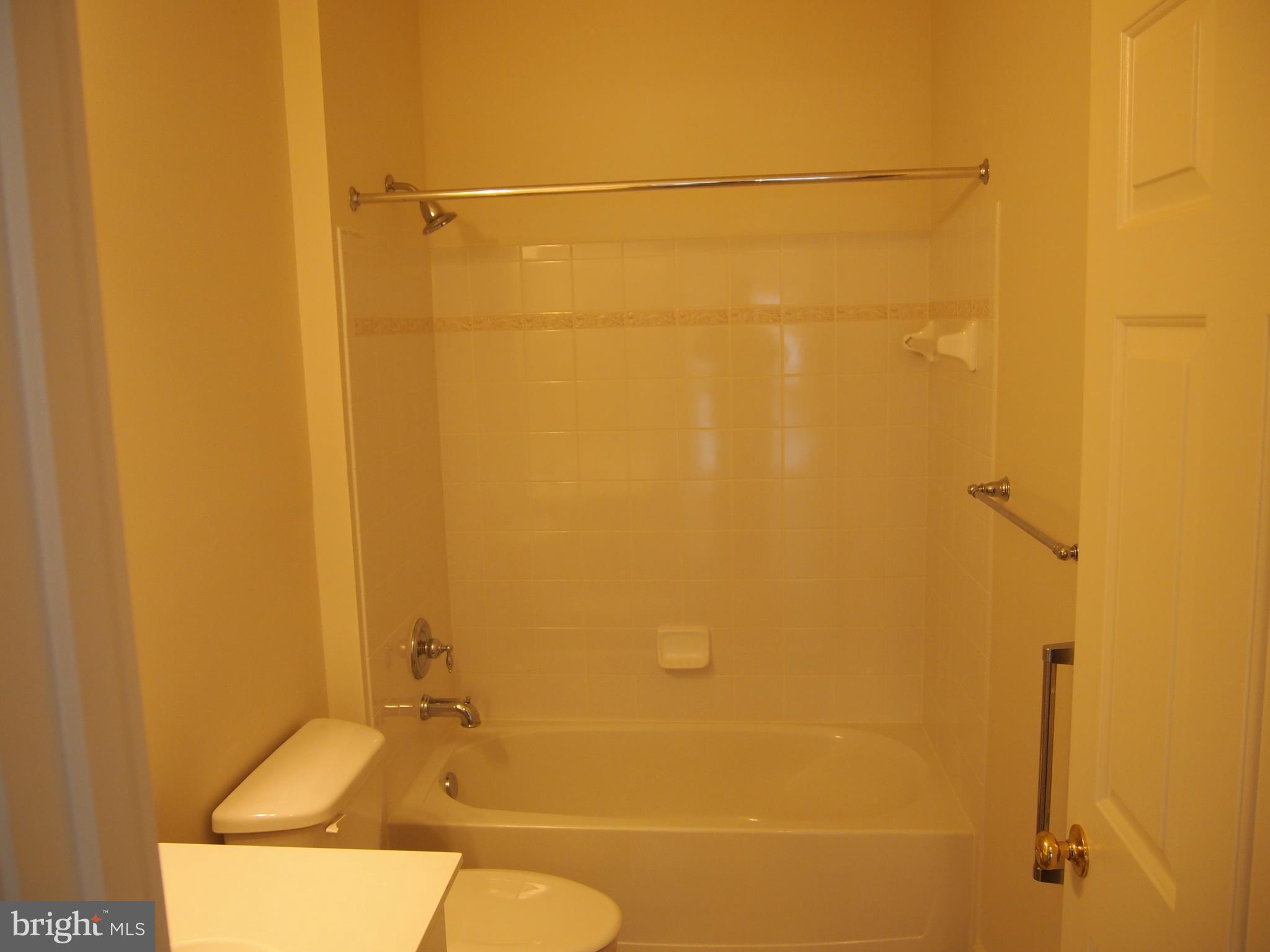 LEISURE WORLD - Residential