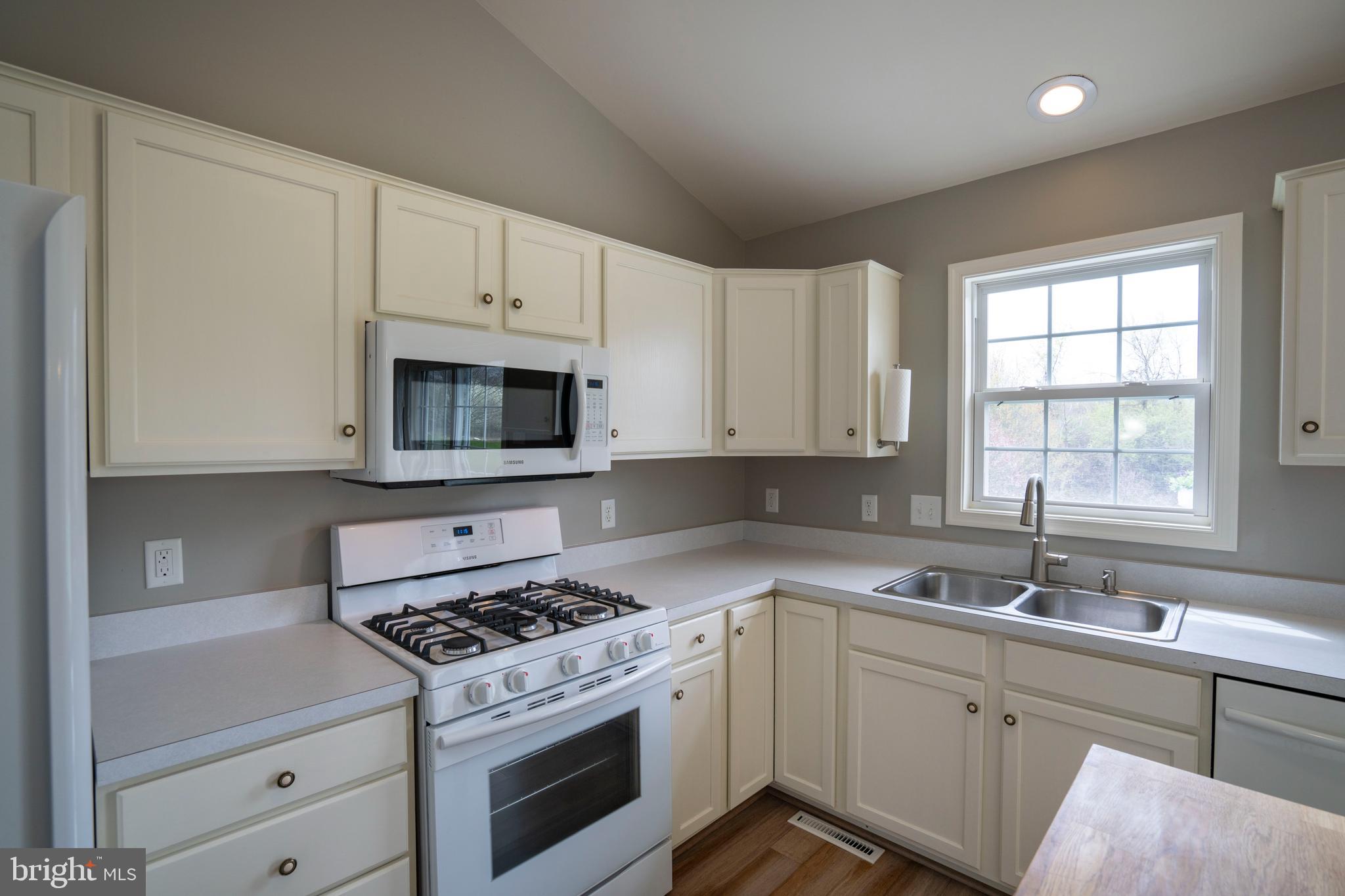 THE LANDINGS - Residential