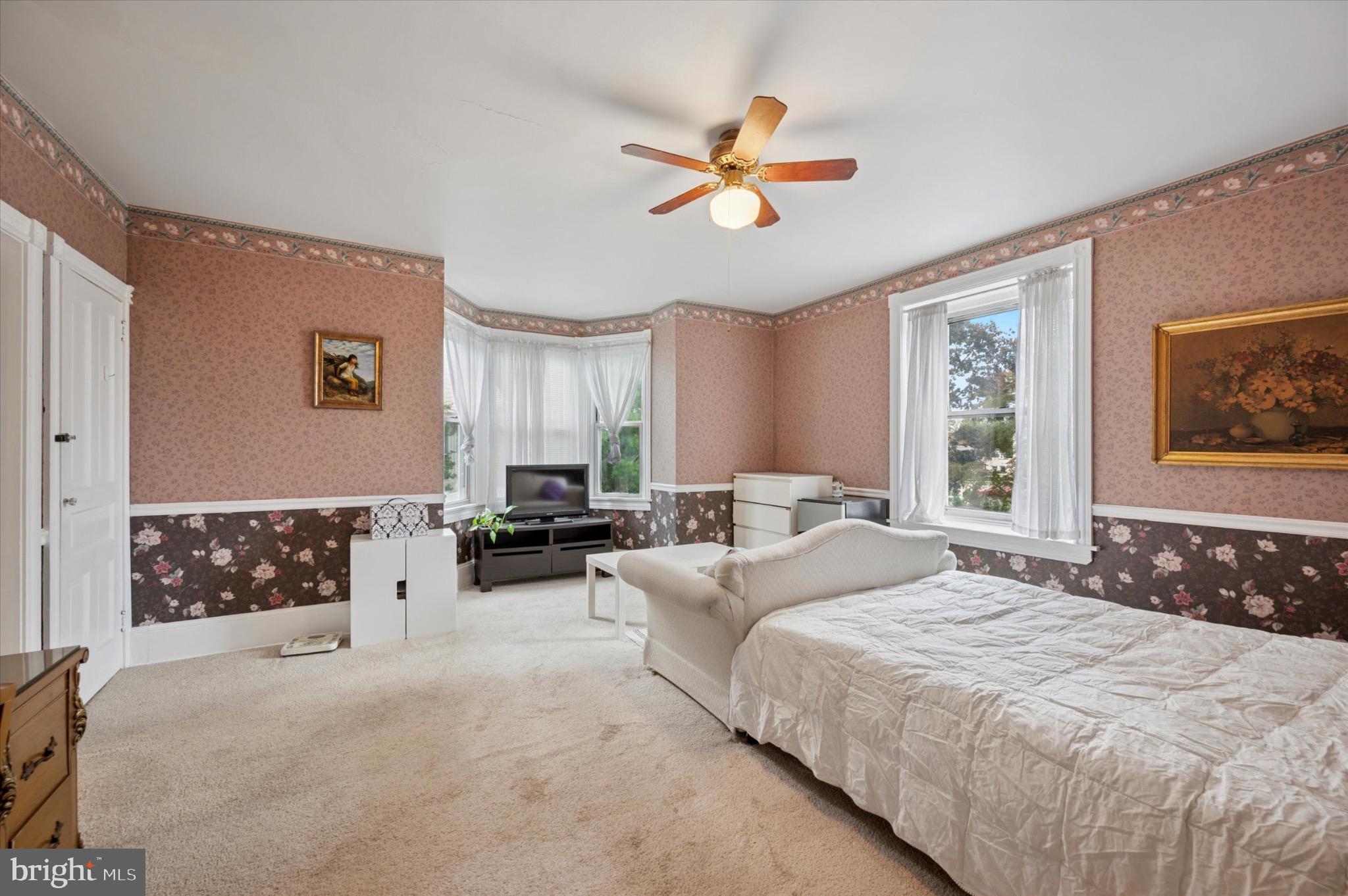 JENKINTOWN - Residential