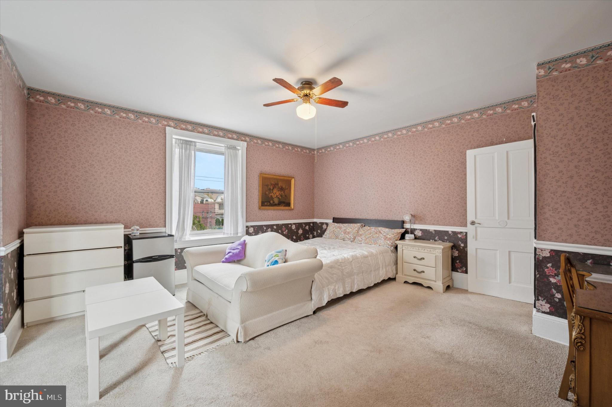 JENKINTOWN - Residential