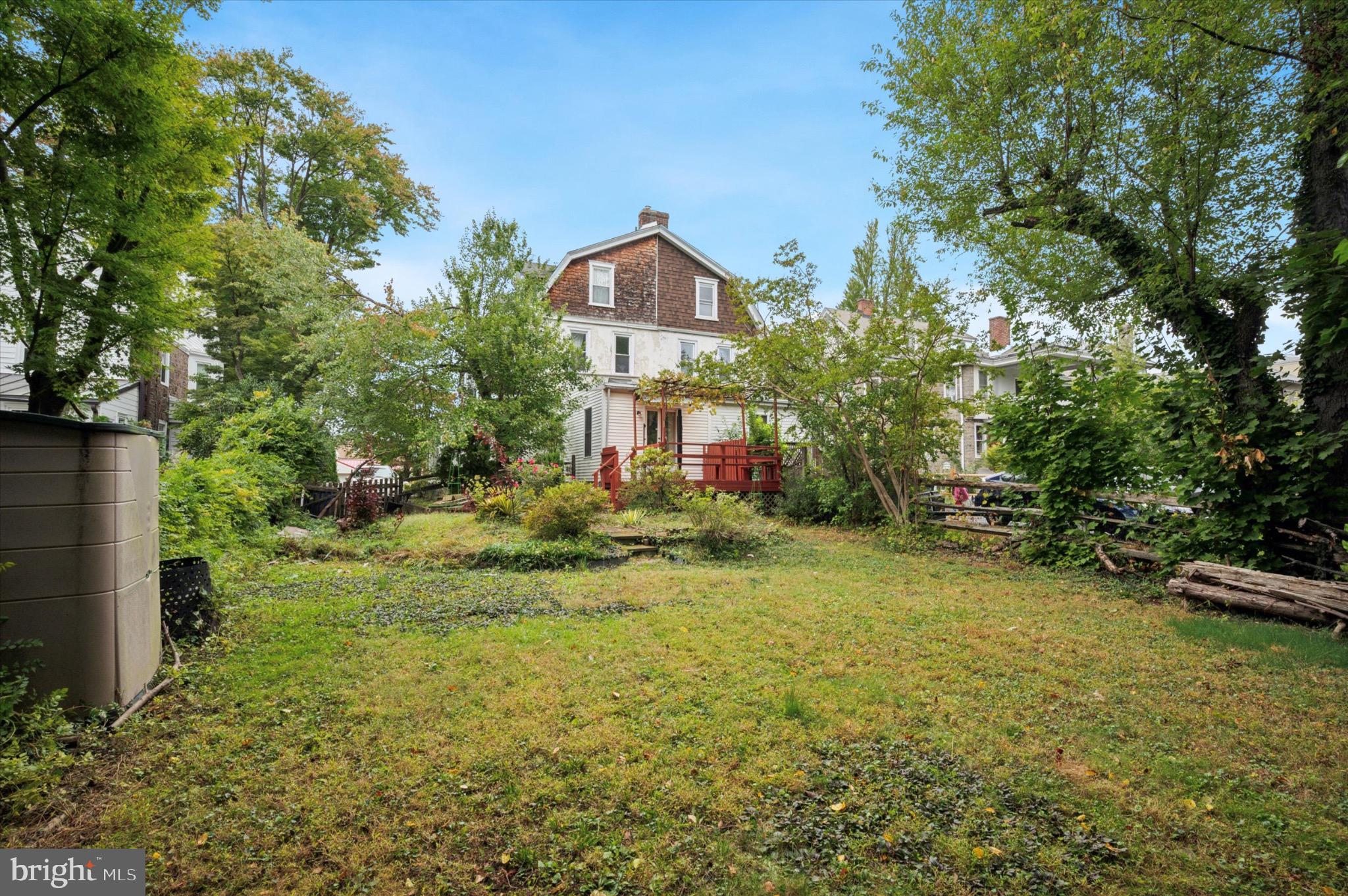 JENKINTOWN - Residential