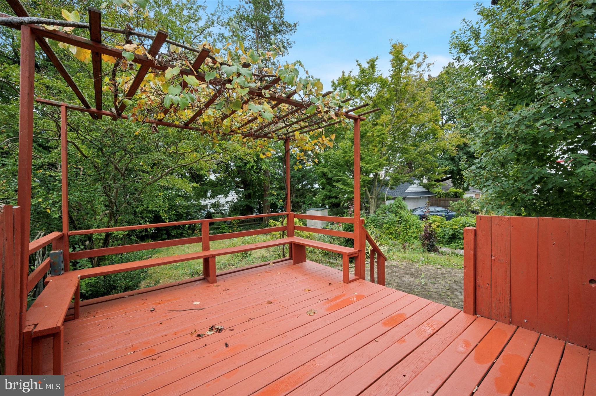 JENKINTOWN - Residential