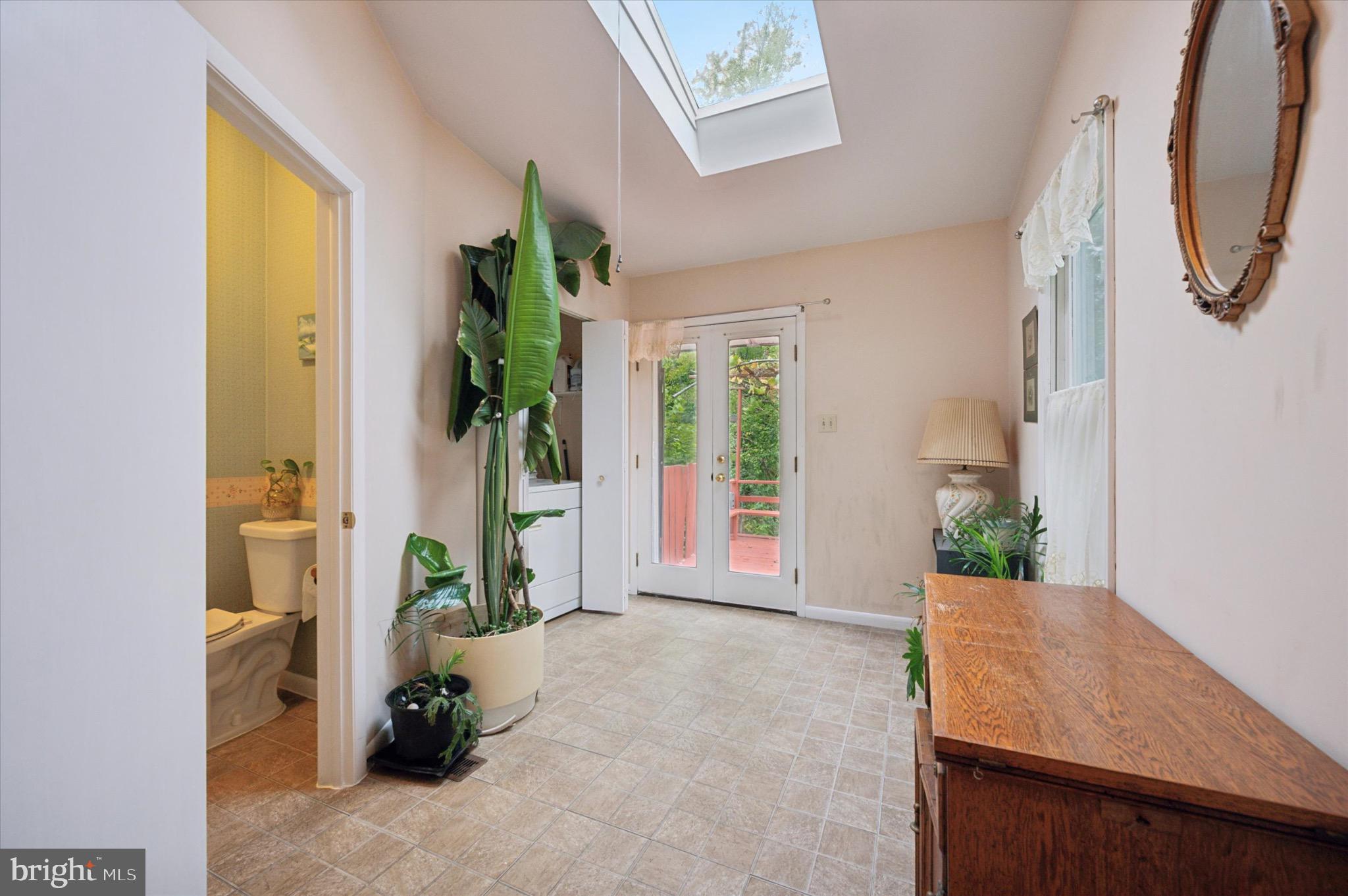 JENKINTOWN - Residential