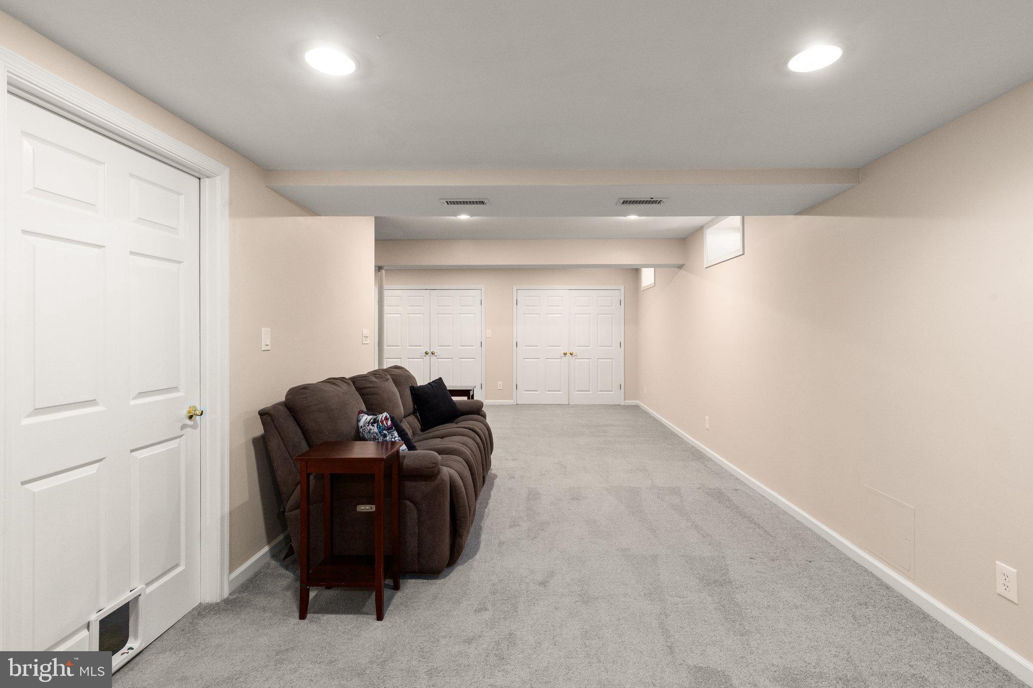 MAJORS CHOICE - Residential