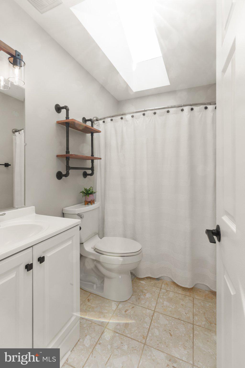 MAJORS CHOICE - Residential