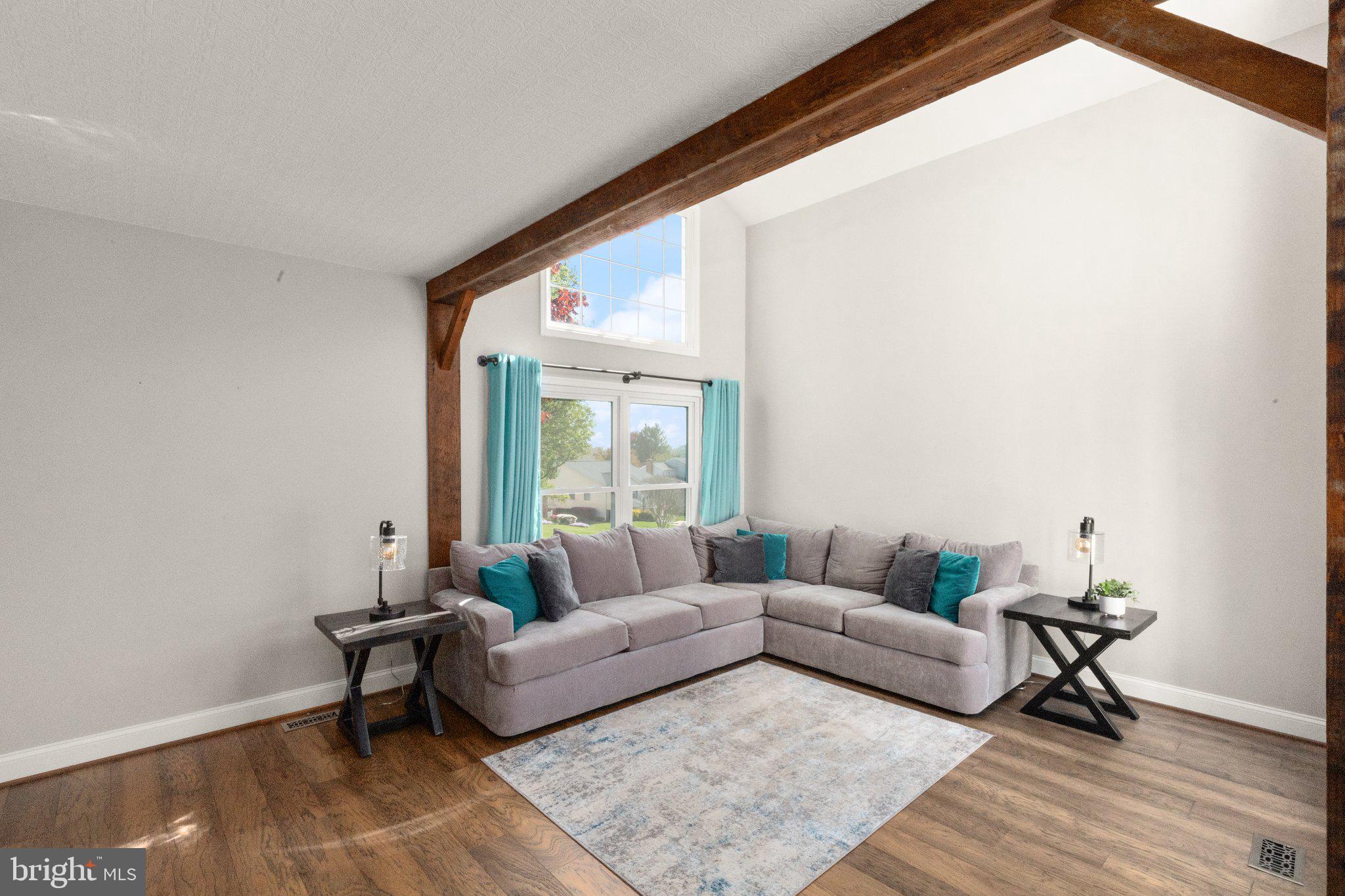 MAJORS CHOICE - Residential