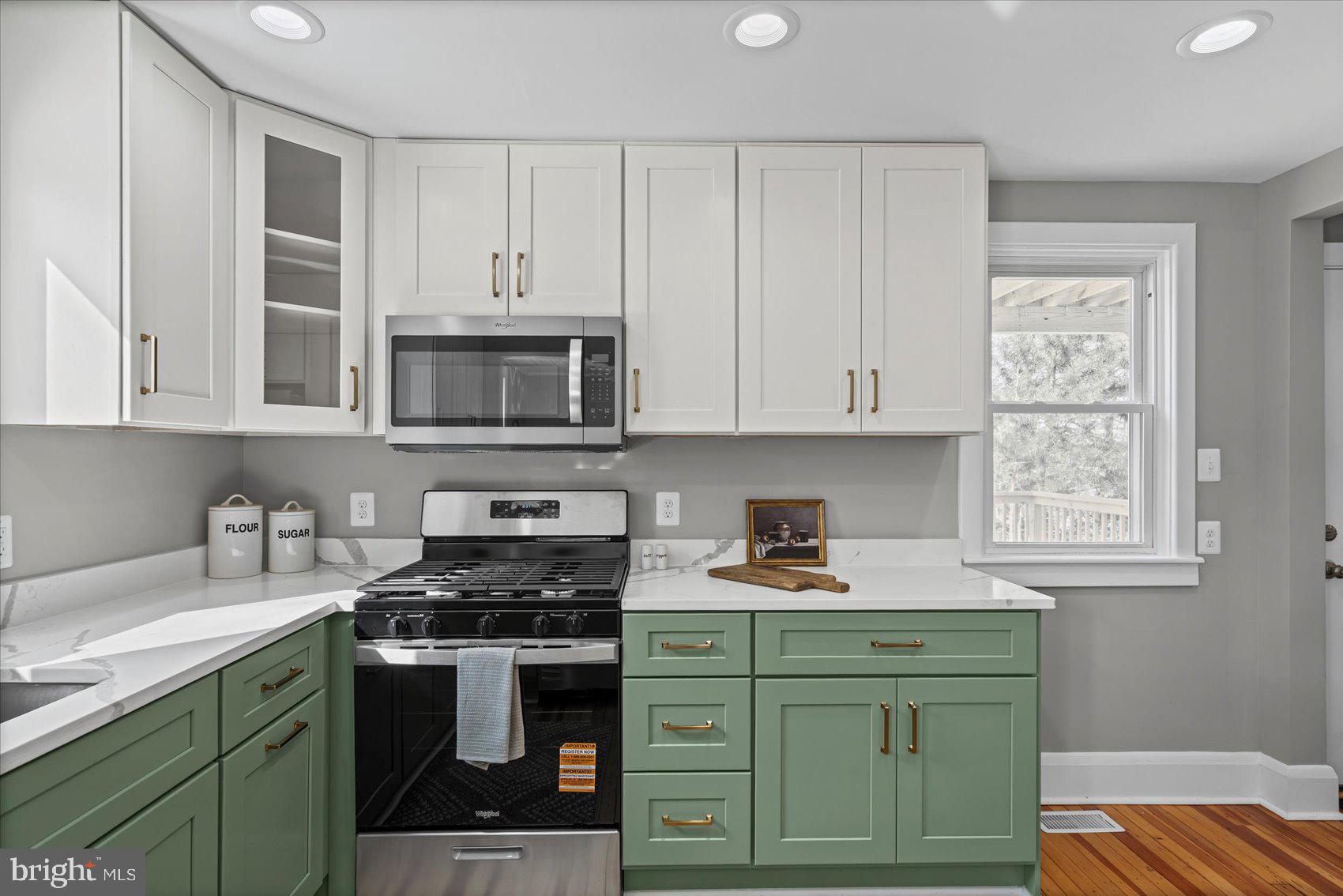 KINGSVILLE - Residential