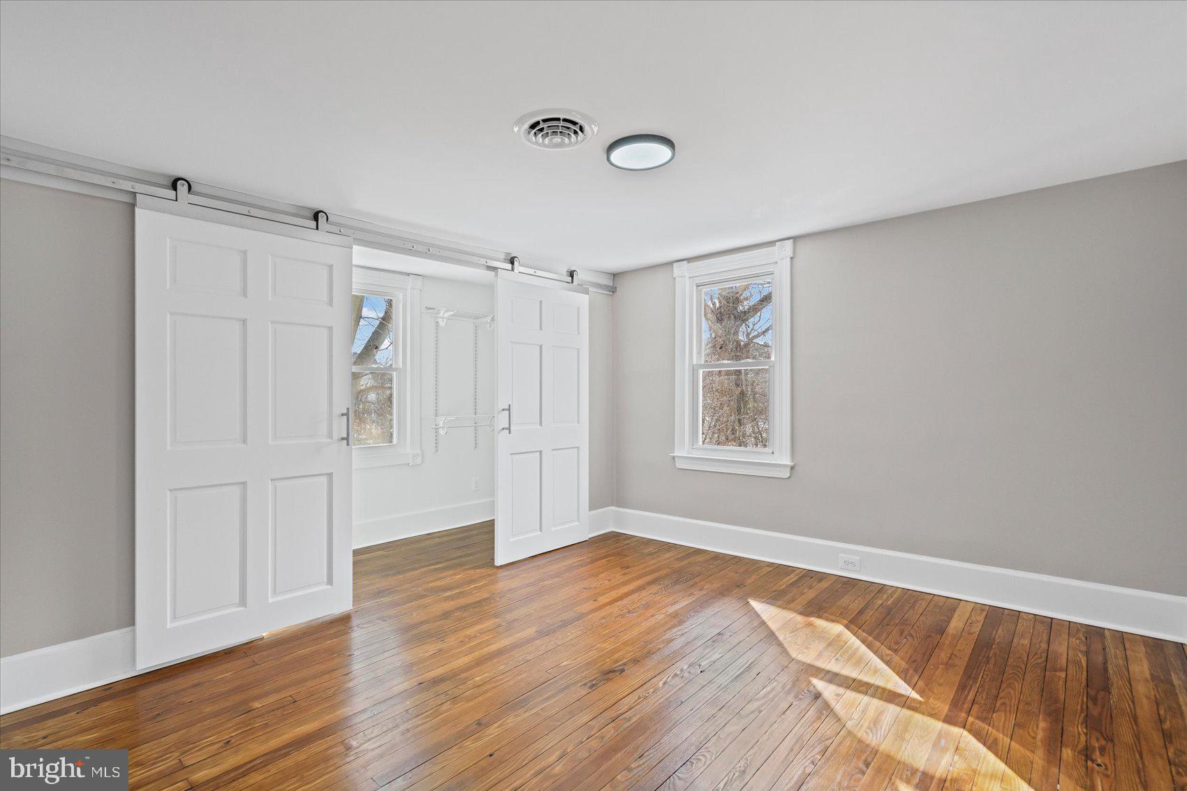 KINGSVILLE - Residential