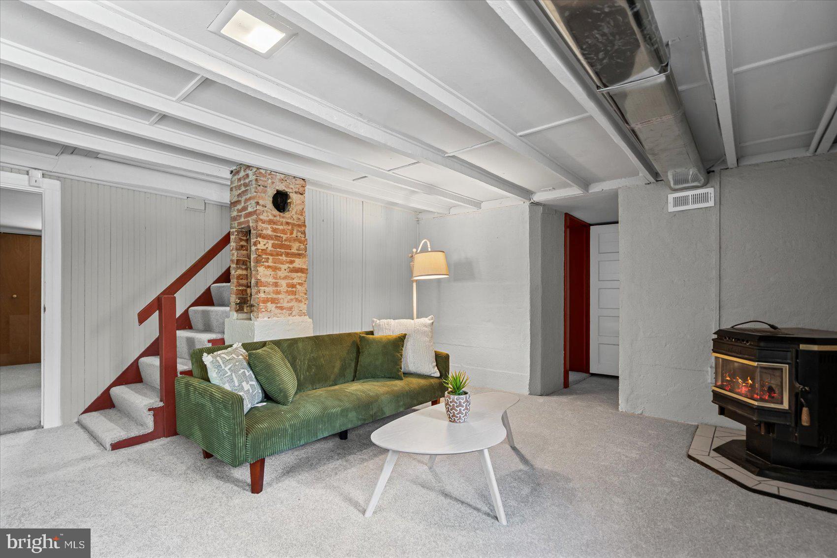 KINGSVILLE - Residential