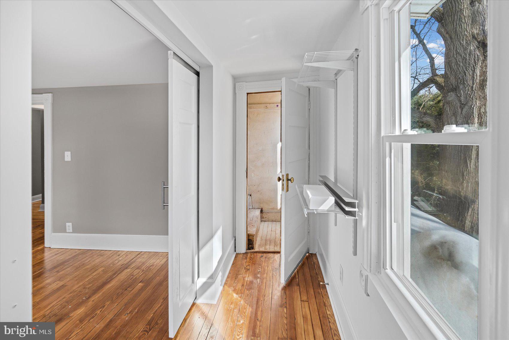 KINGSVILLE - Residential