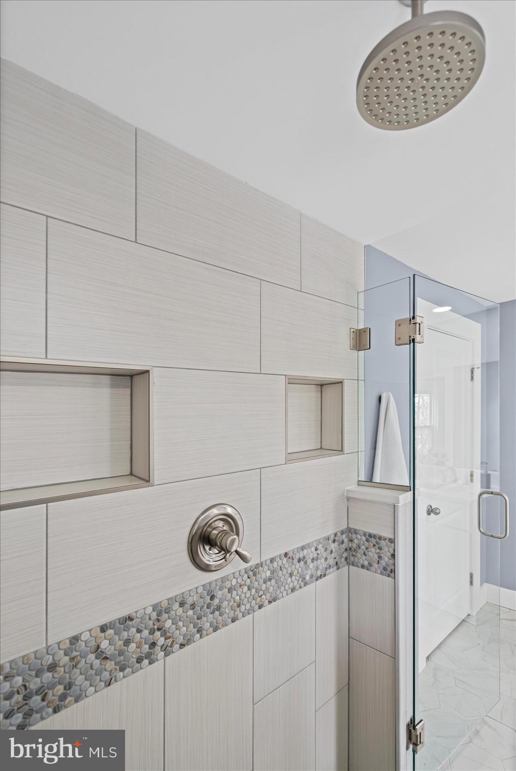 KINGSVILLE - Residential