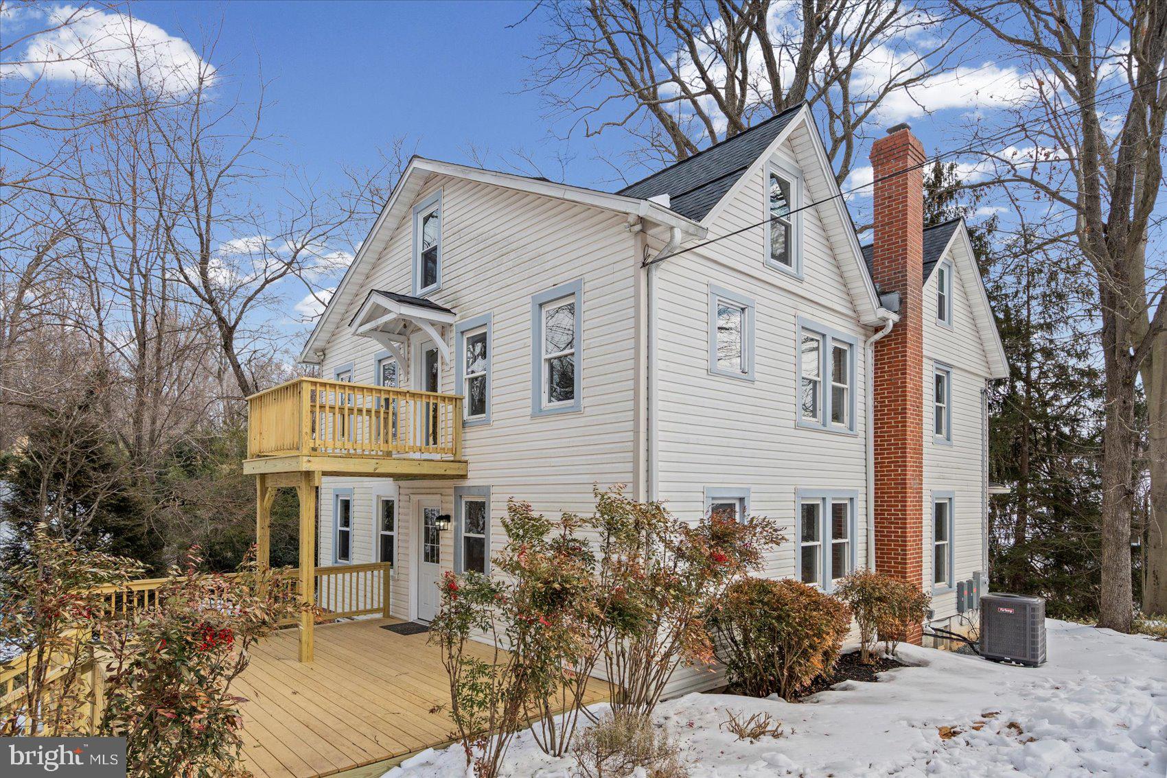 KINGSVILLE - Residential