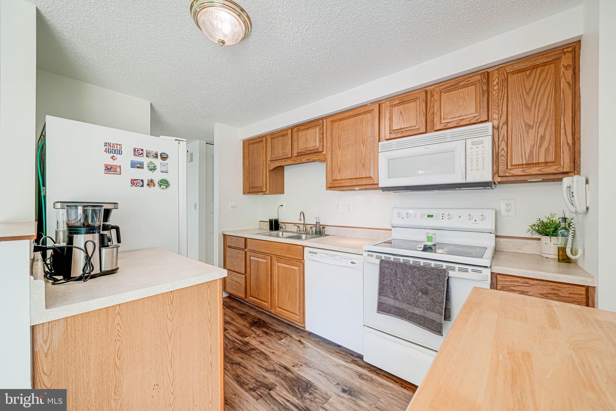 ROLLINGWOOD VILLAGE - Residential