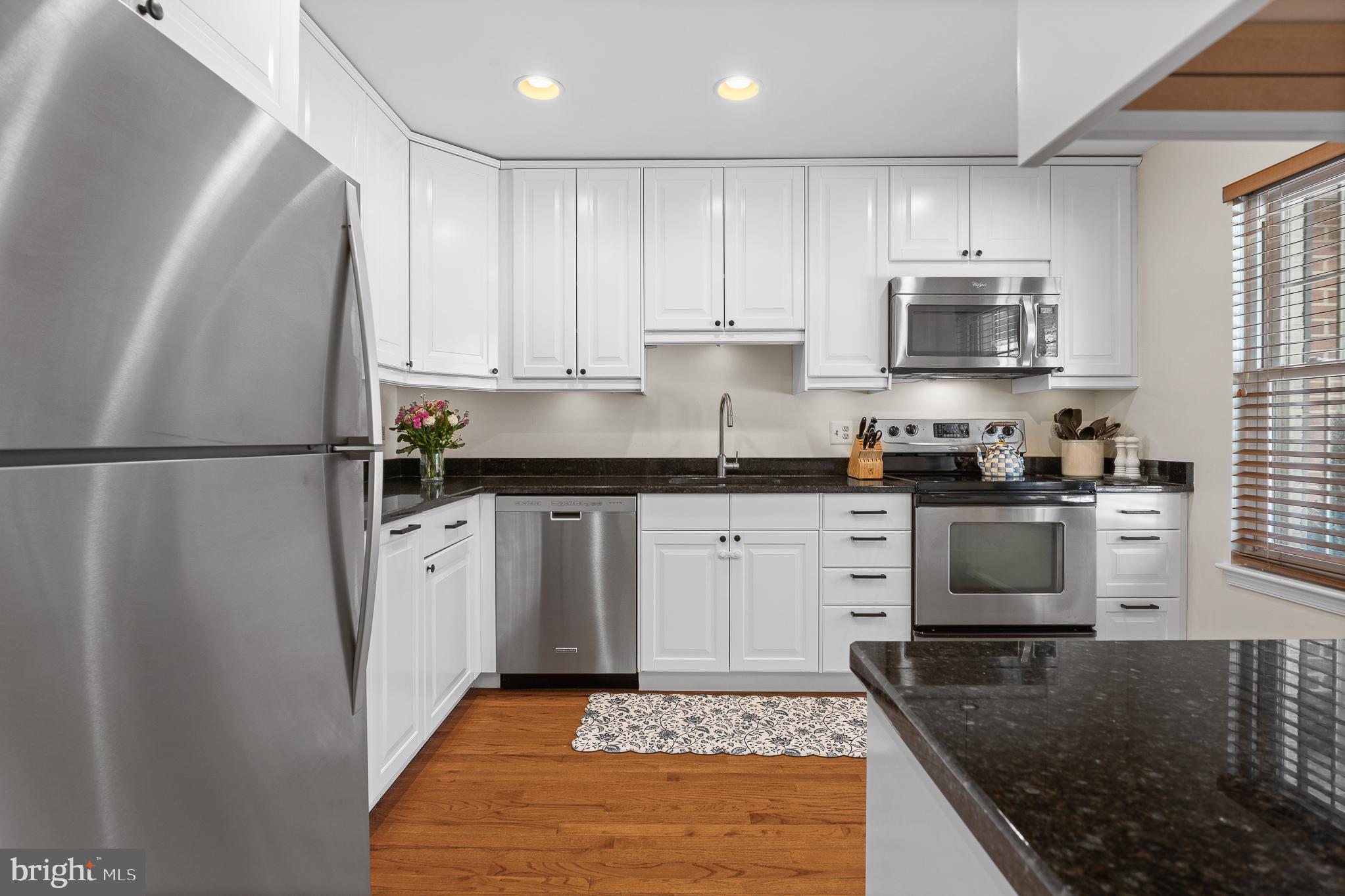 MAYS CHAPEL VILLAGE - Residential