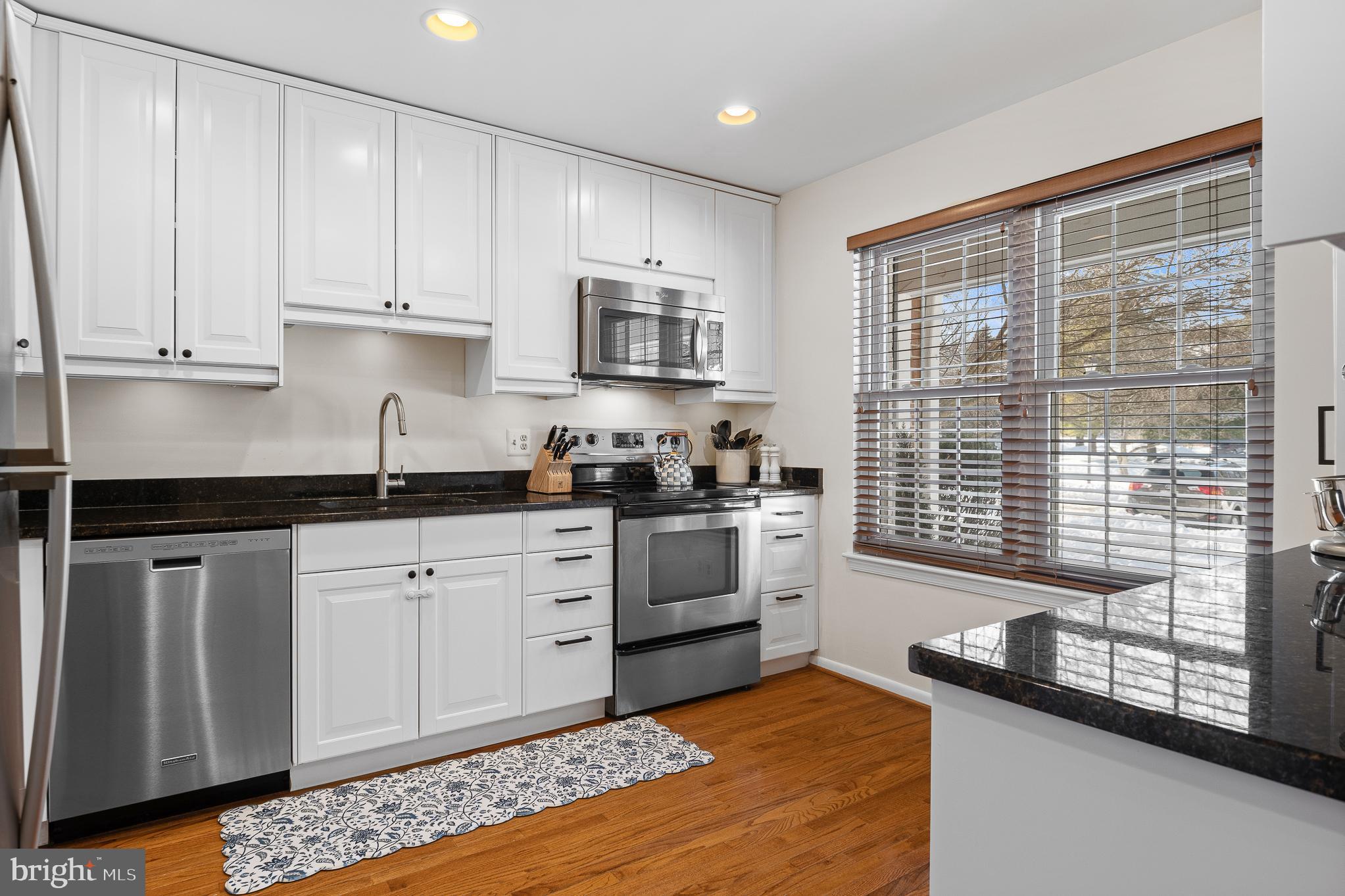 MAYS CHAPEL VILLAGE - Residential