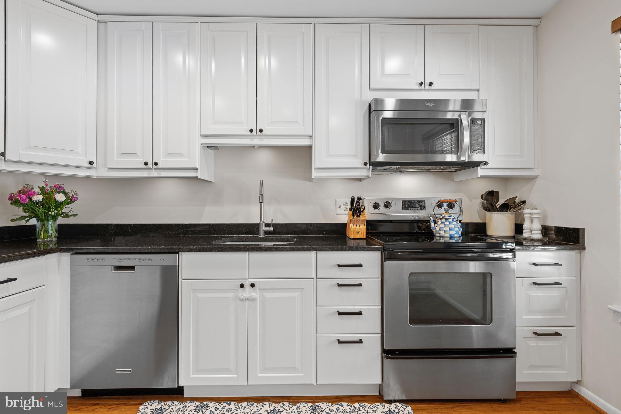 MAYS CHAPEL VILLAGE - Residential