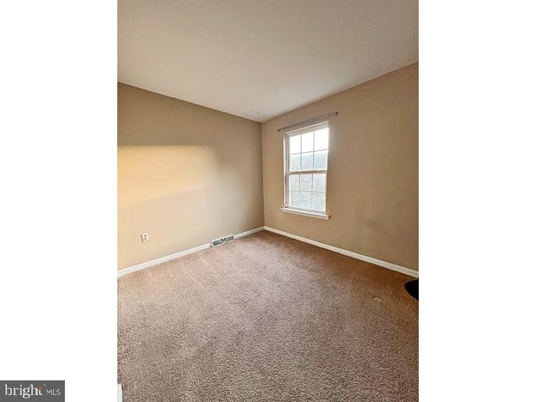 VILLAGE OF WESTOVE - Residential Lease