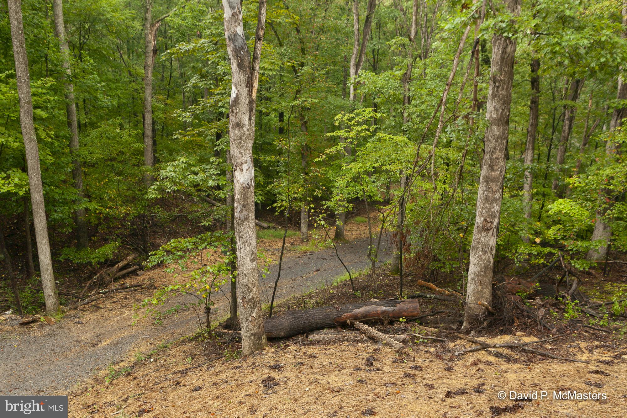 LAKEWOOD ACRES - Residential