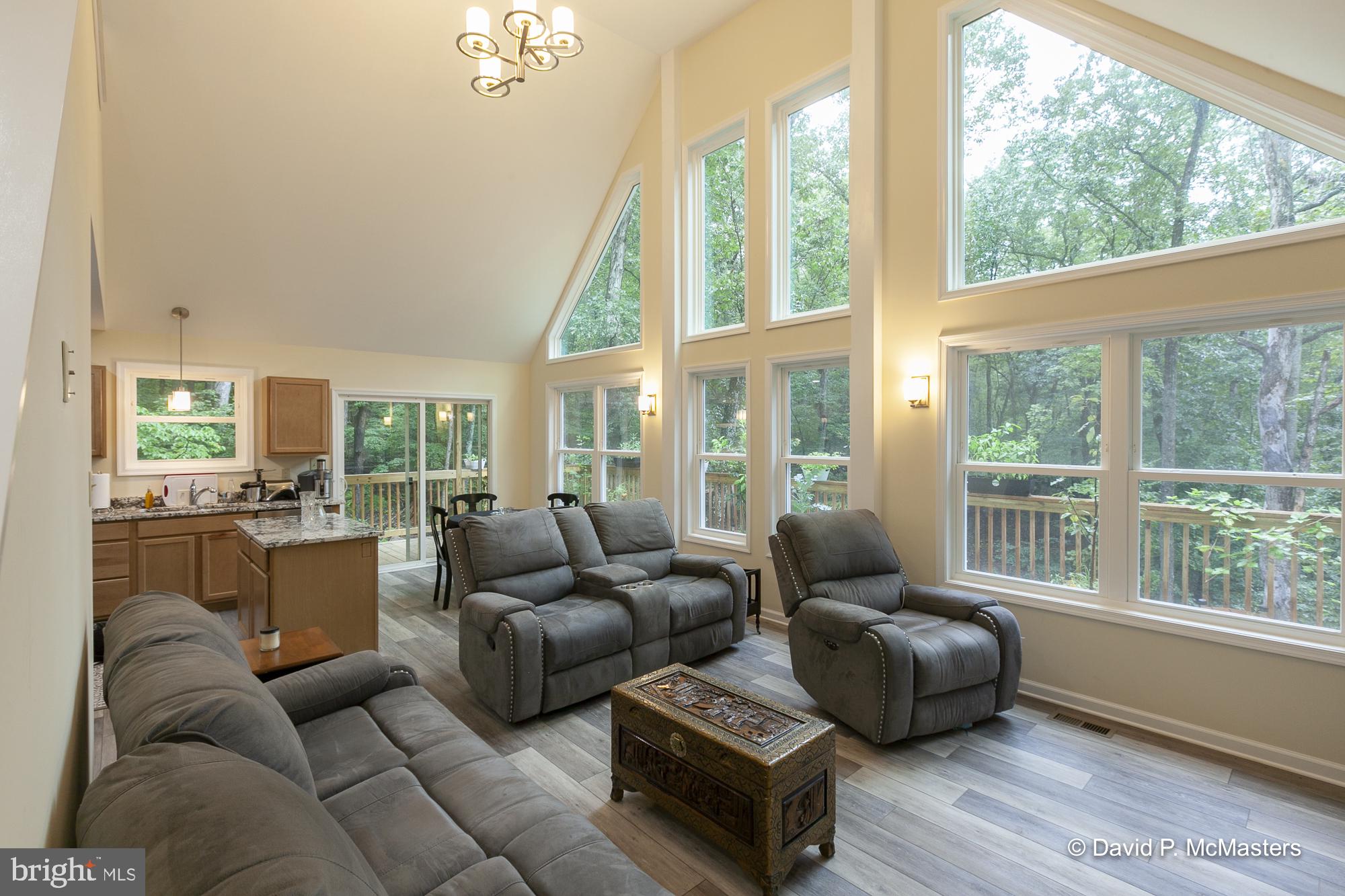 LAKEWOOD ACRES - Residential