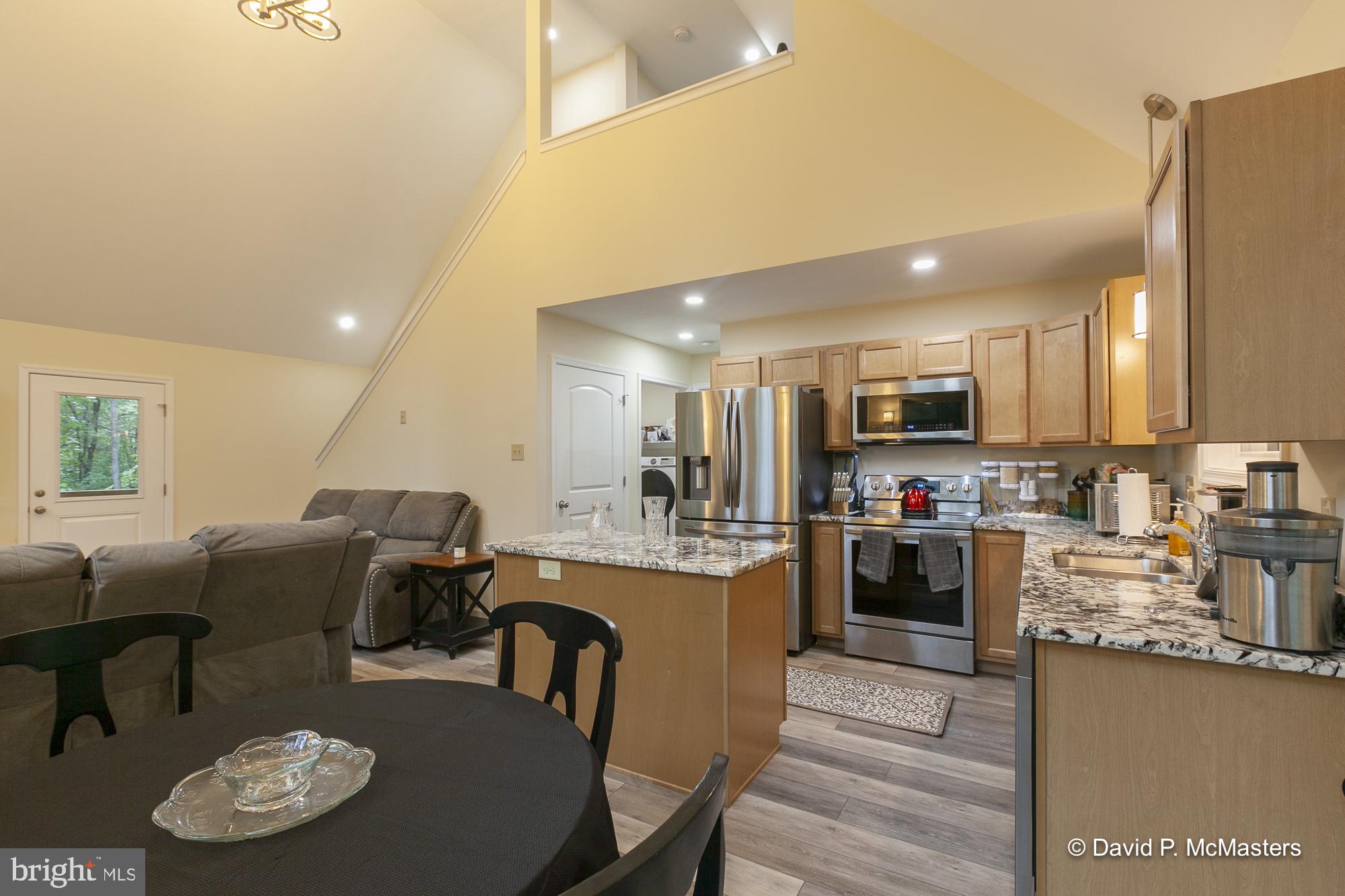 LAKEWOOD ACRES - Residential