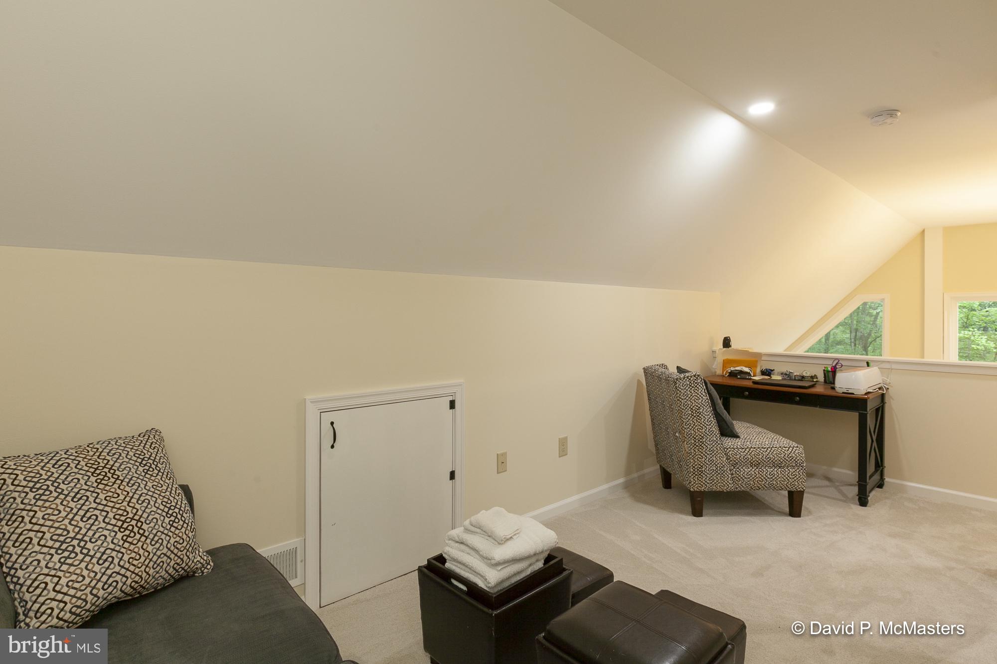 LAKEWOOD ACRES - Residential