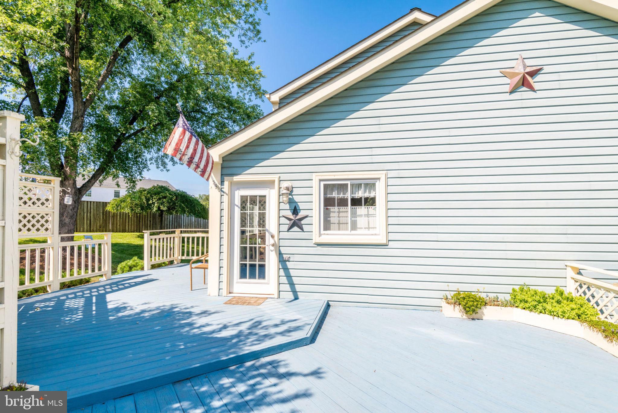 DOMINION VIEW - Residential