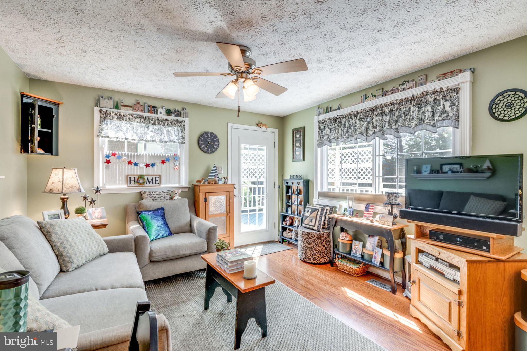 DOMINION VIEW - Residential