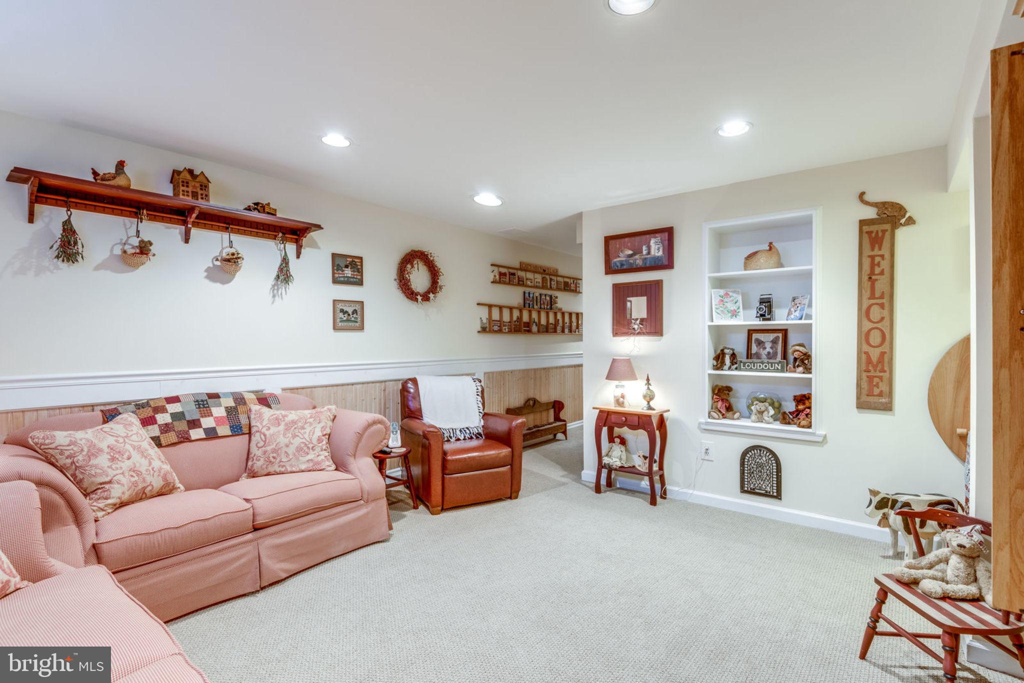 DOMINION VIEW - Residential