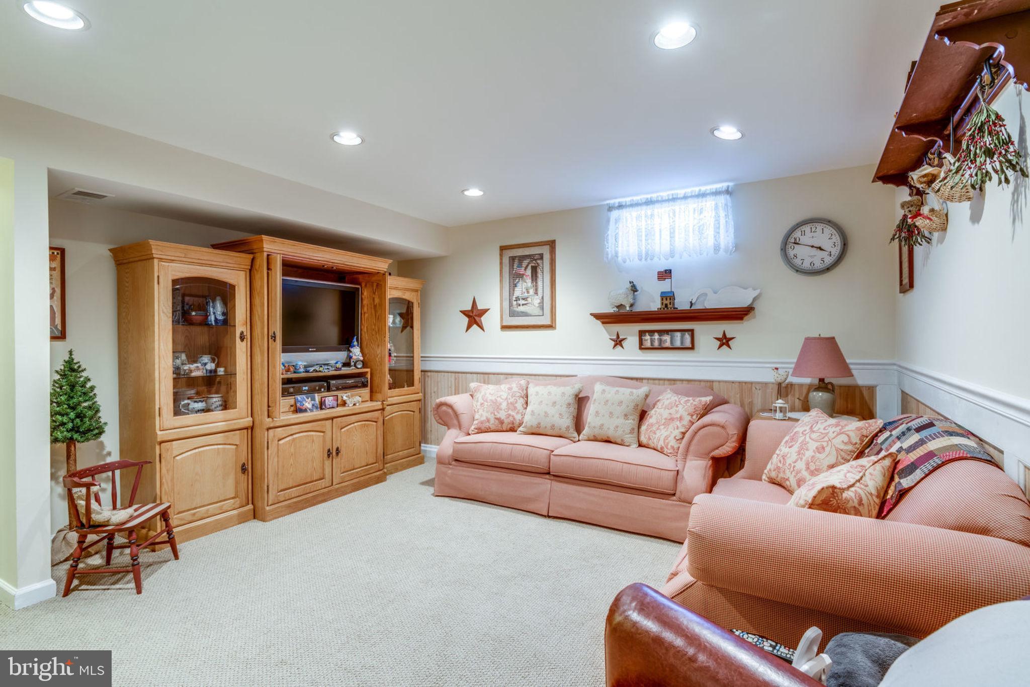 DOMINION VIEW - Residential