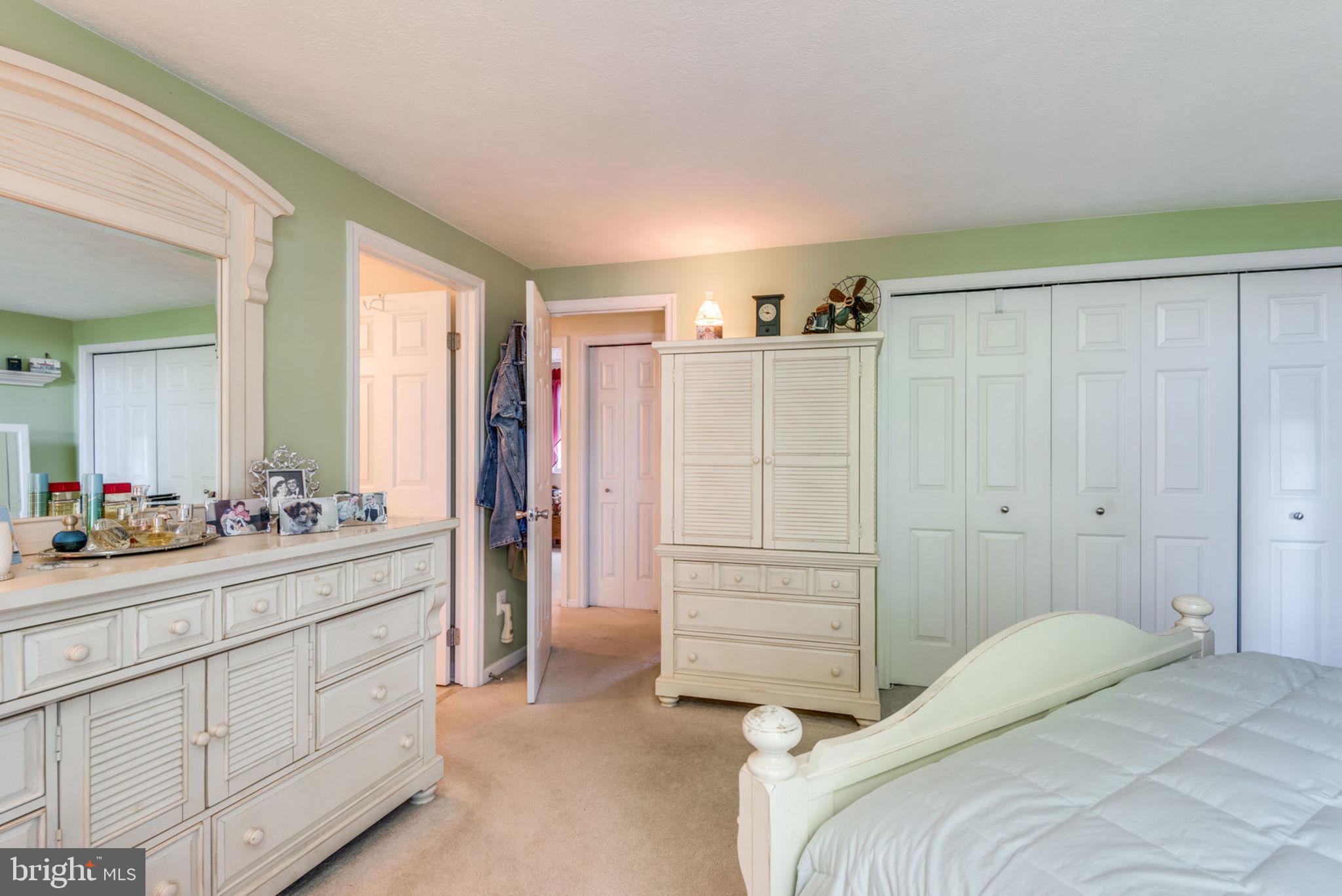 DOMINION VIEW - Residential