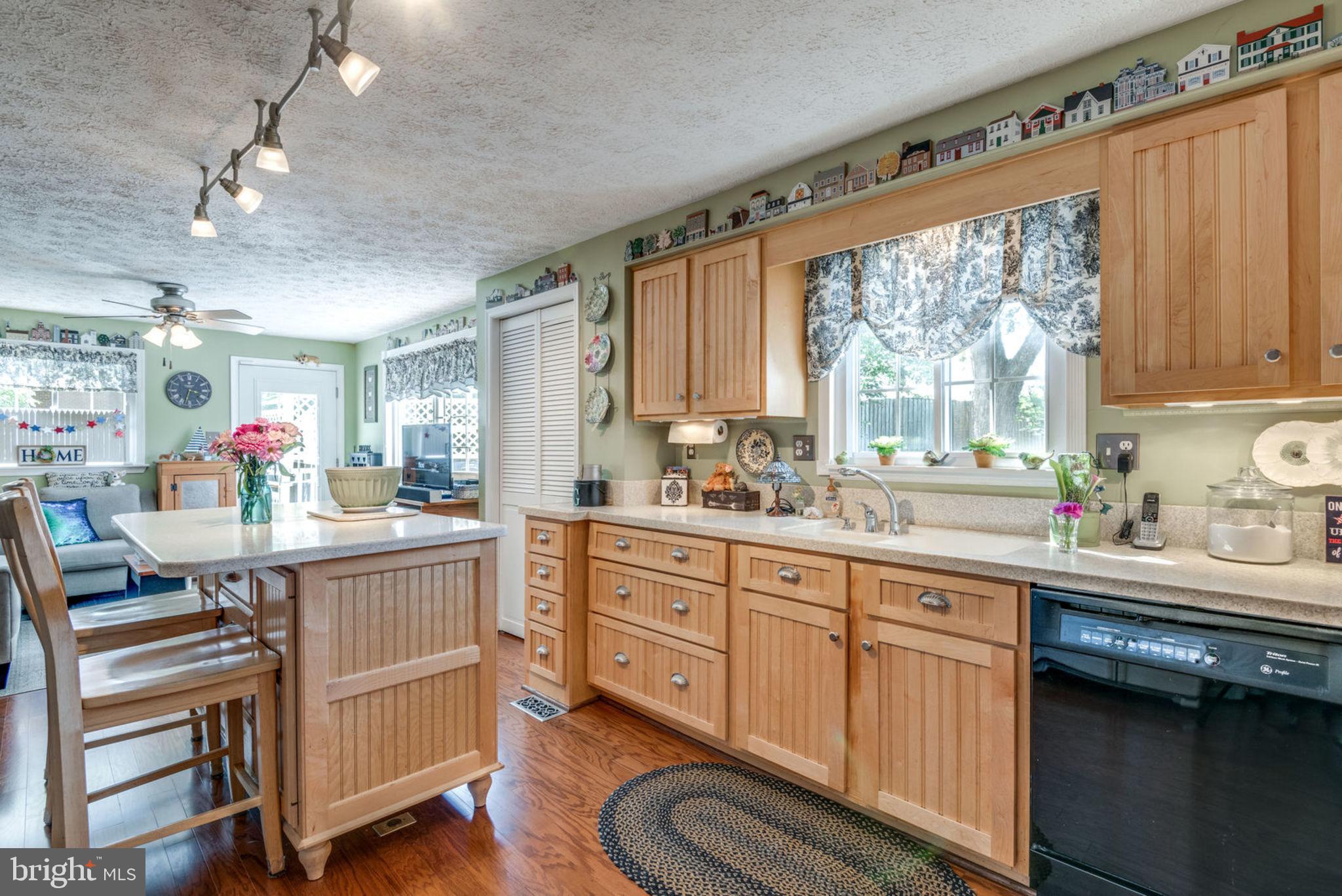 DOMINION VIEW - Residential