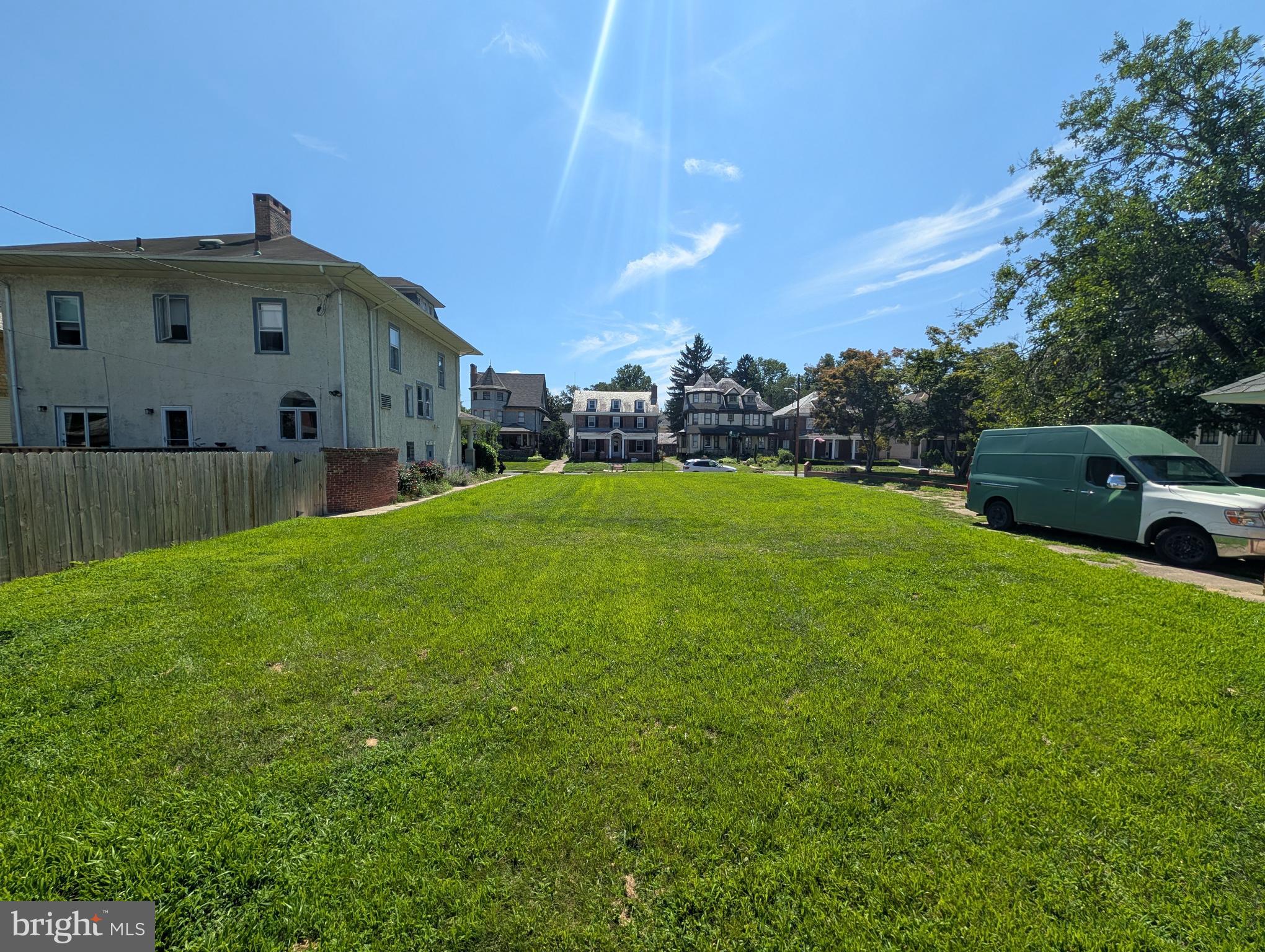 920 BERKELEY AVENUE