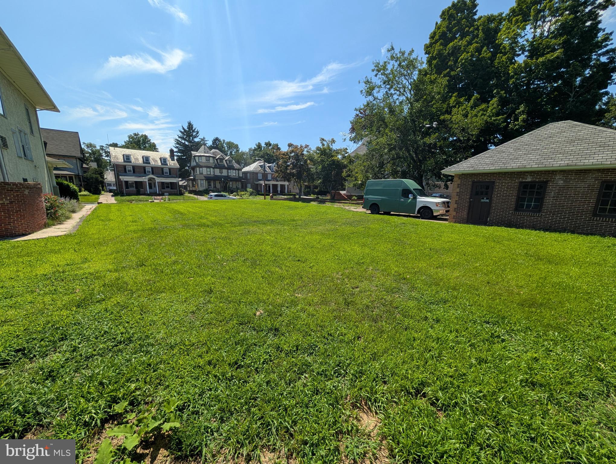 920 BERKELEY AVENUE